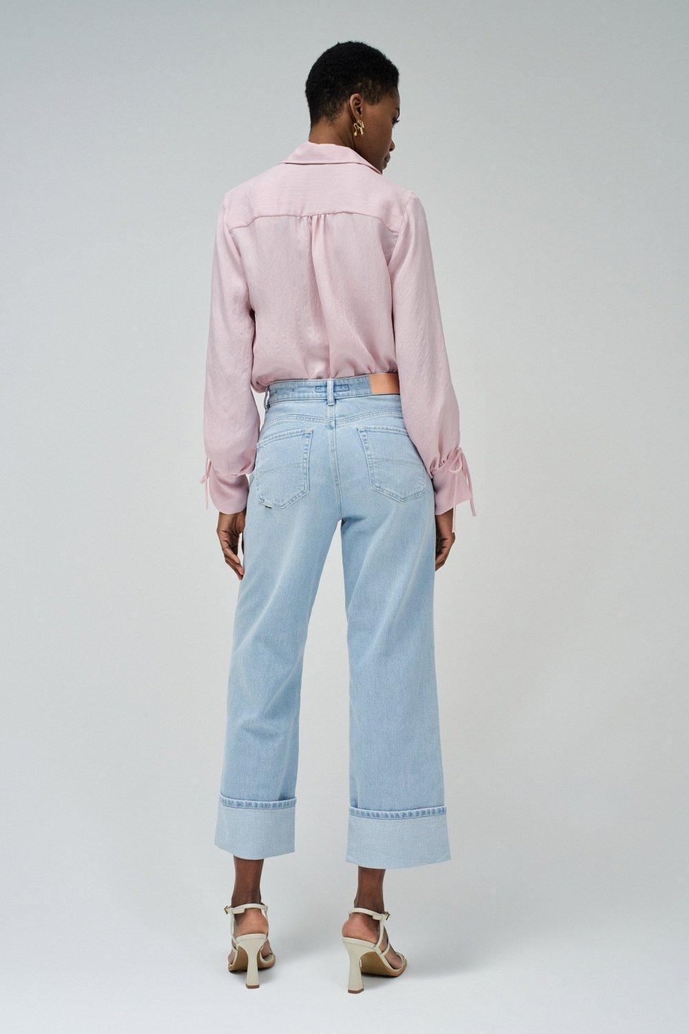 Light Wash Cropped Denim Jeans, , large image number 3