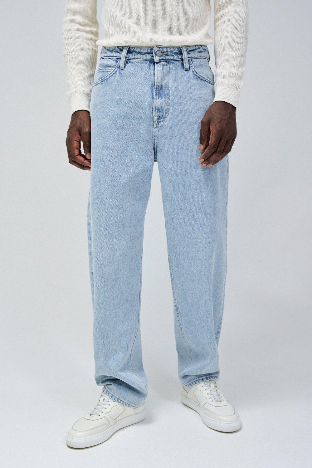 Blue Plain Light Wash Jeans, , medium