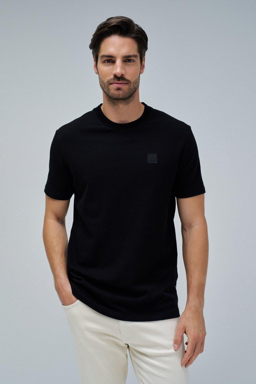 T-Shirt With Texture, Black, medium