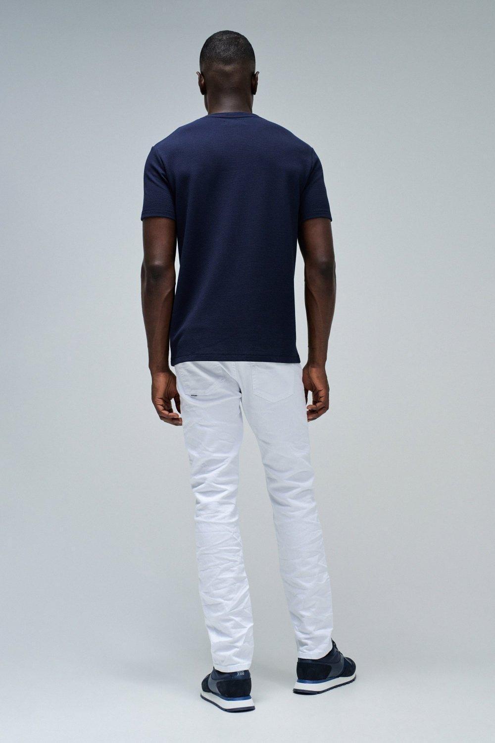 T-Shirt With Texture, Navy, large image number 3