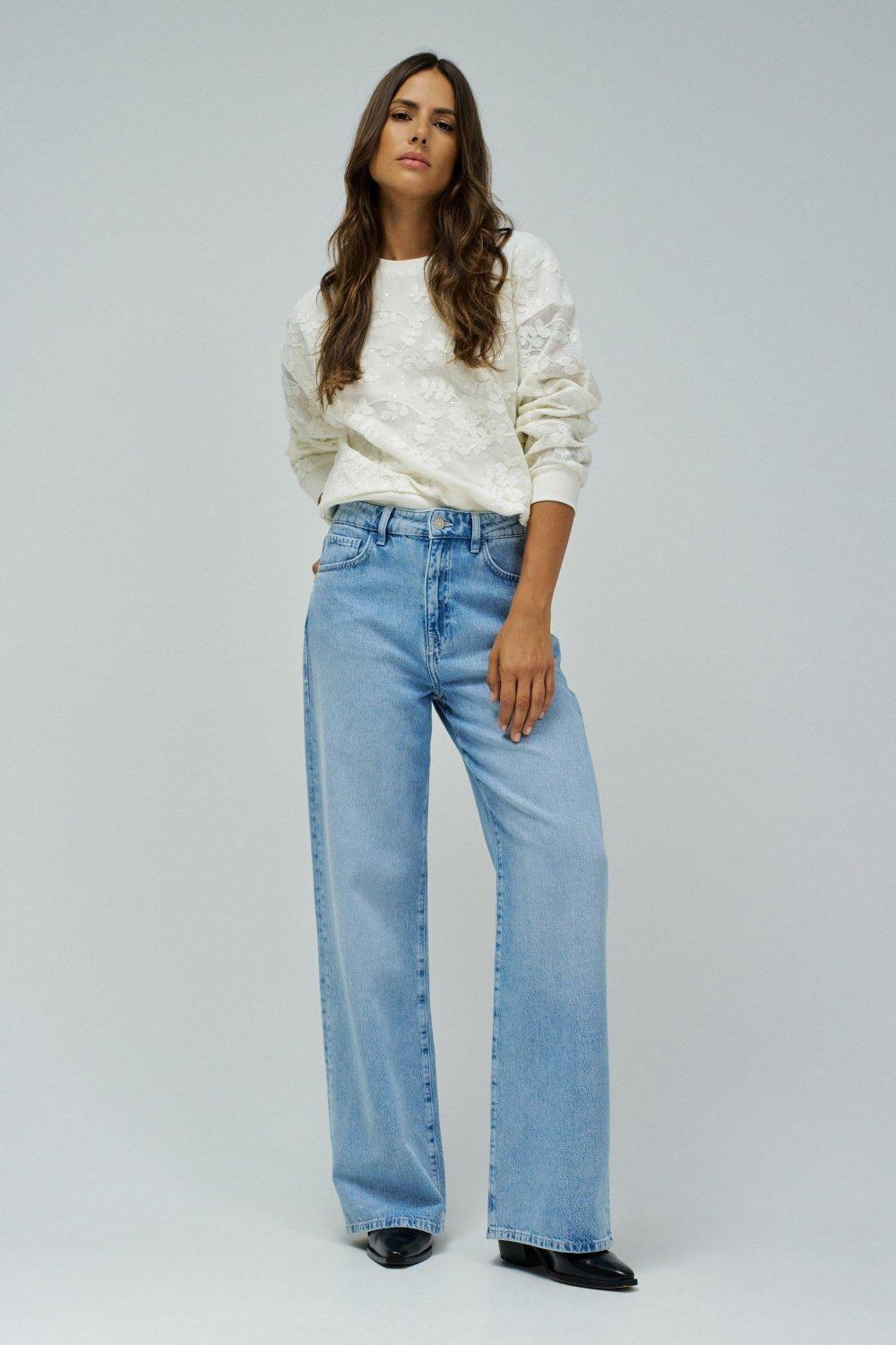 Sweatshirt With Floral Embroidery , Pearl, medium