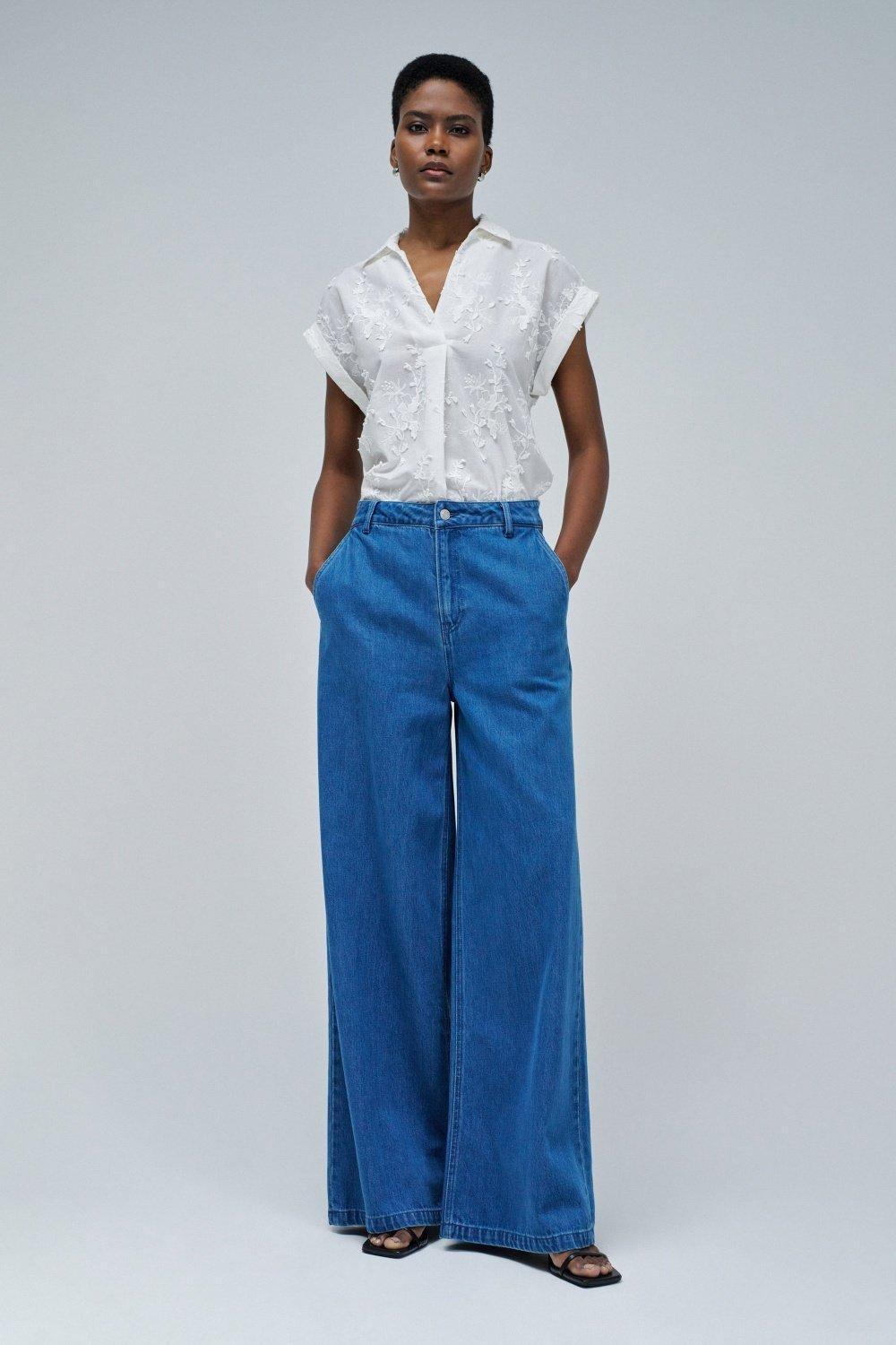 Top With Floral Embroidery , White, medium