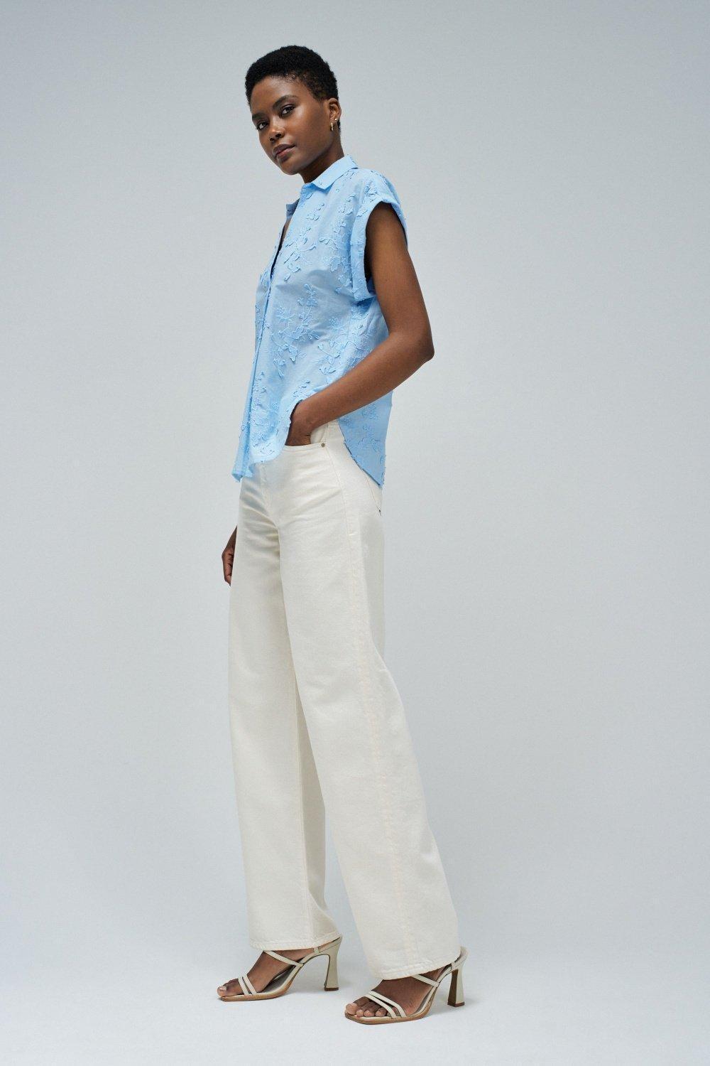 Top With Floral Embroidery , Blue, medium