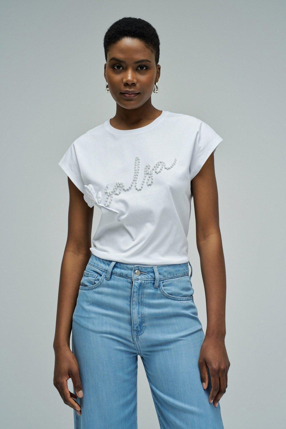 , White, medium