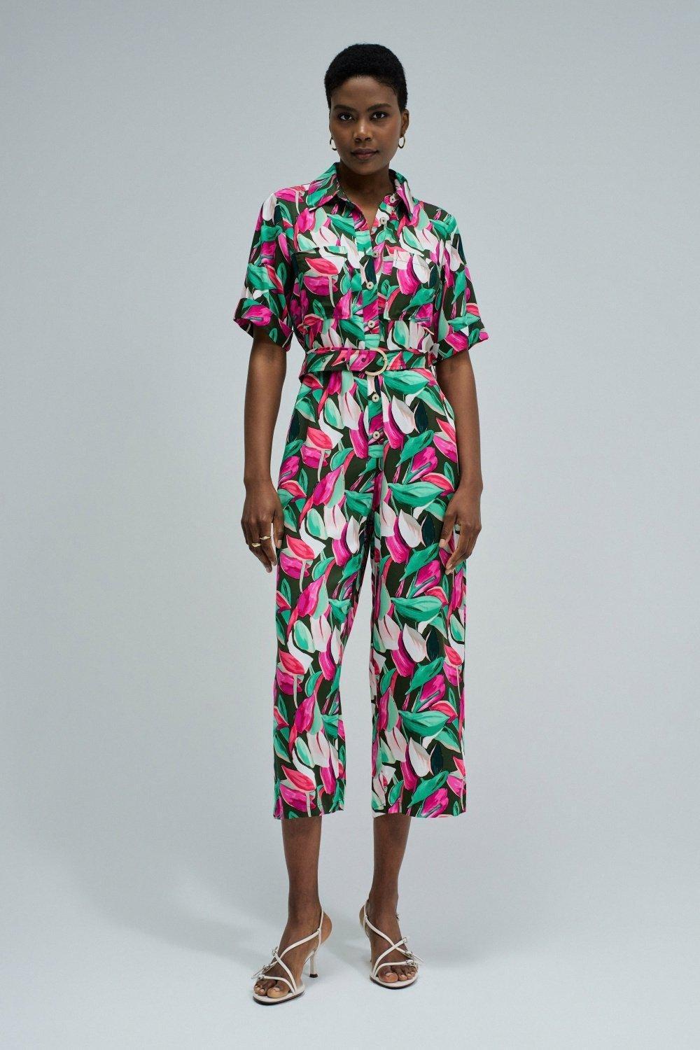 Floral Pattern Overall, 2101_631, medium