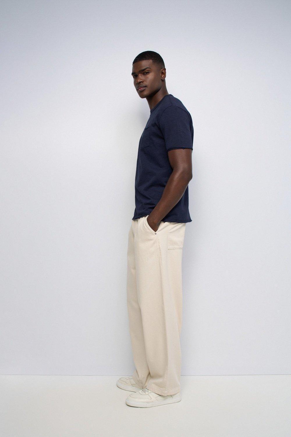 T Shirt With Pocket, Navy, medium