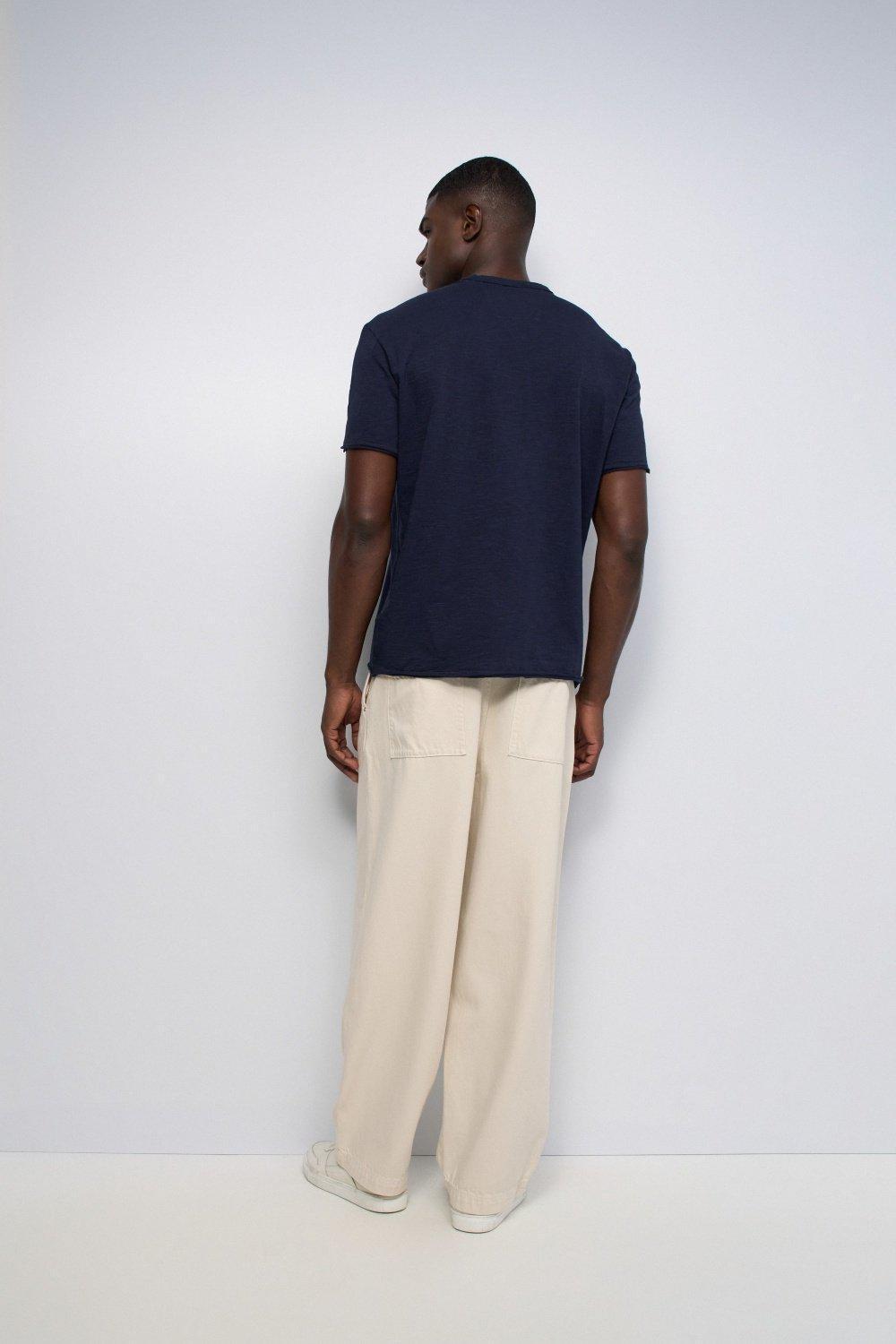 T Shirt With Pocket, Navy, large image number 3