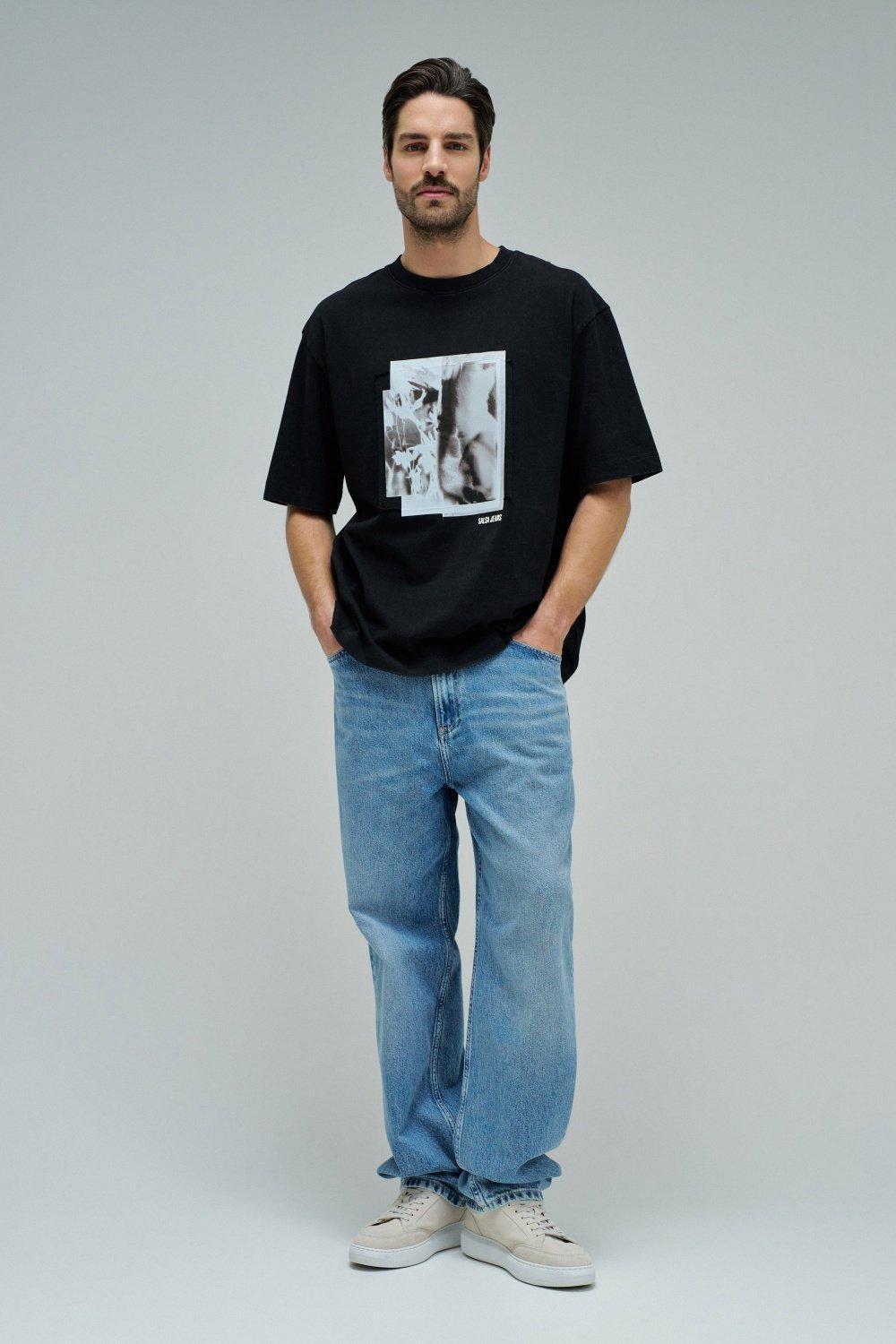 تيشيرت بطبعة, Black, medium