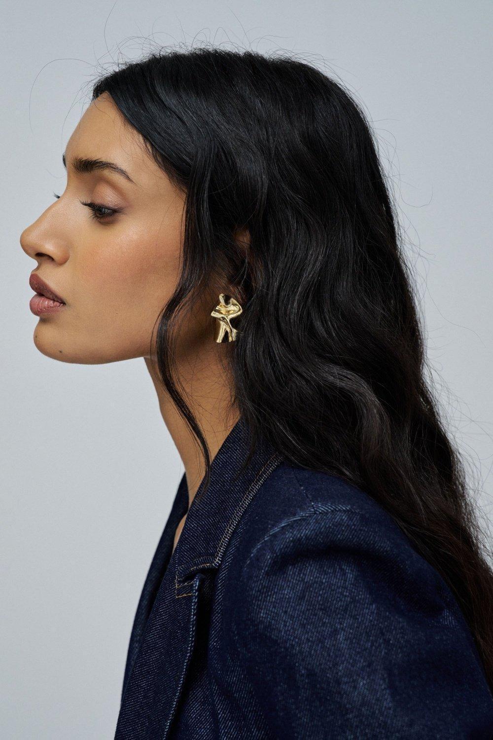 Wavy Earrings, Gold, medium