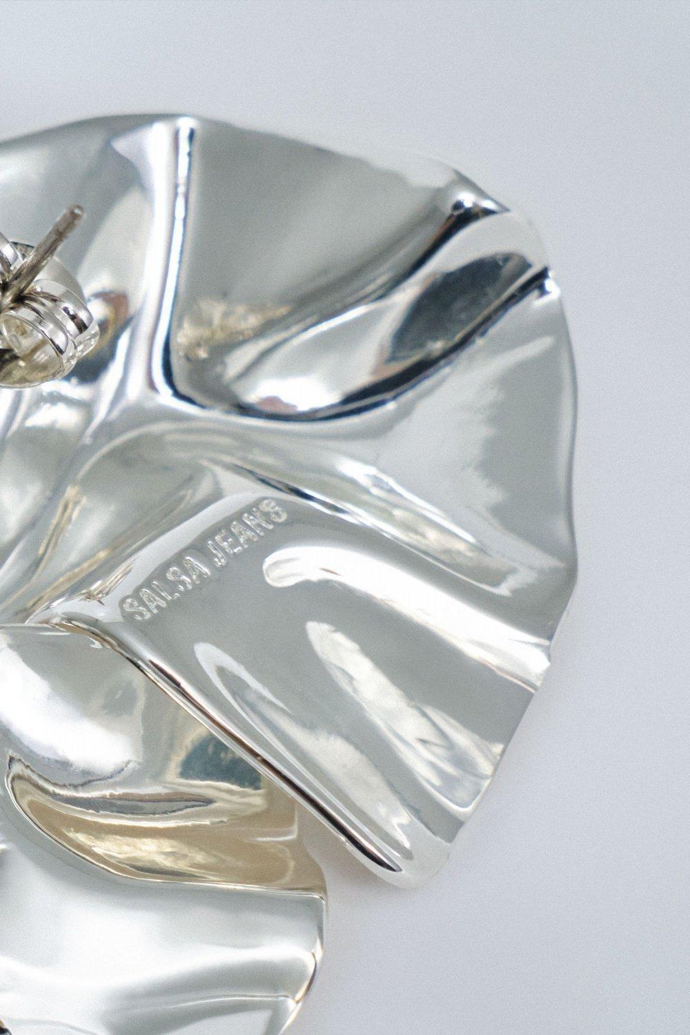 Wavy Earrings, Grey, medium