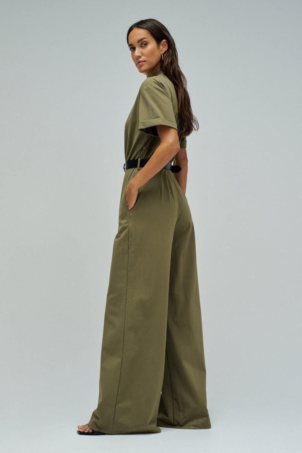 , Green, medium