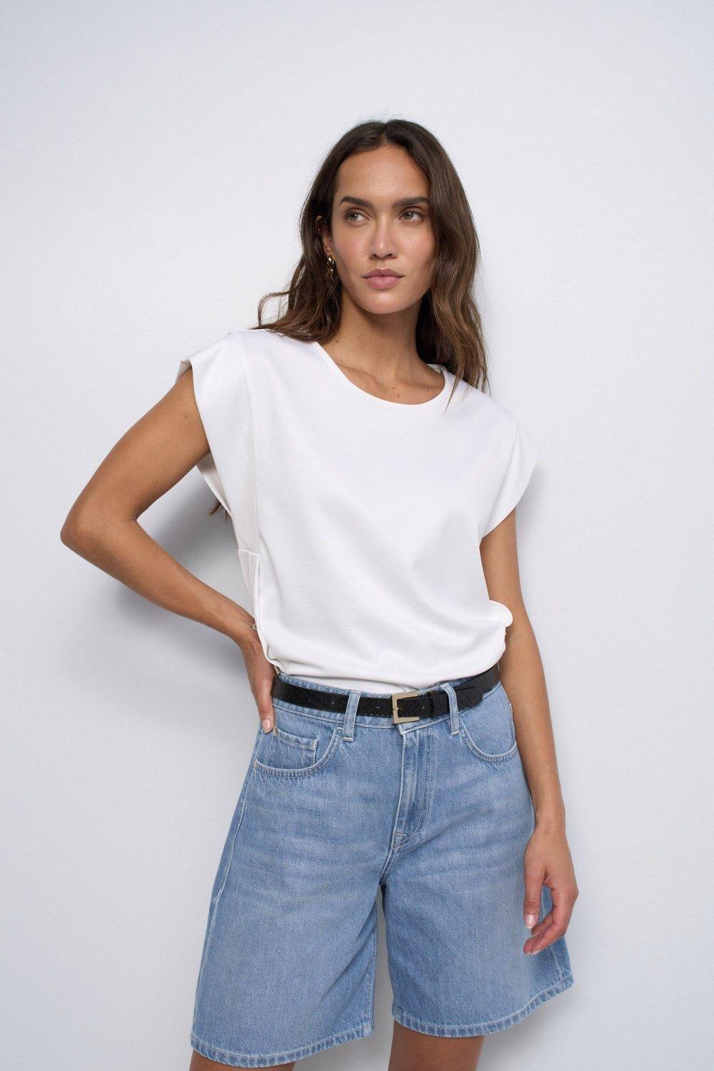T Shirt With Buttons, White, medium