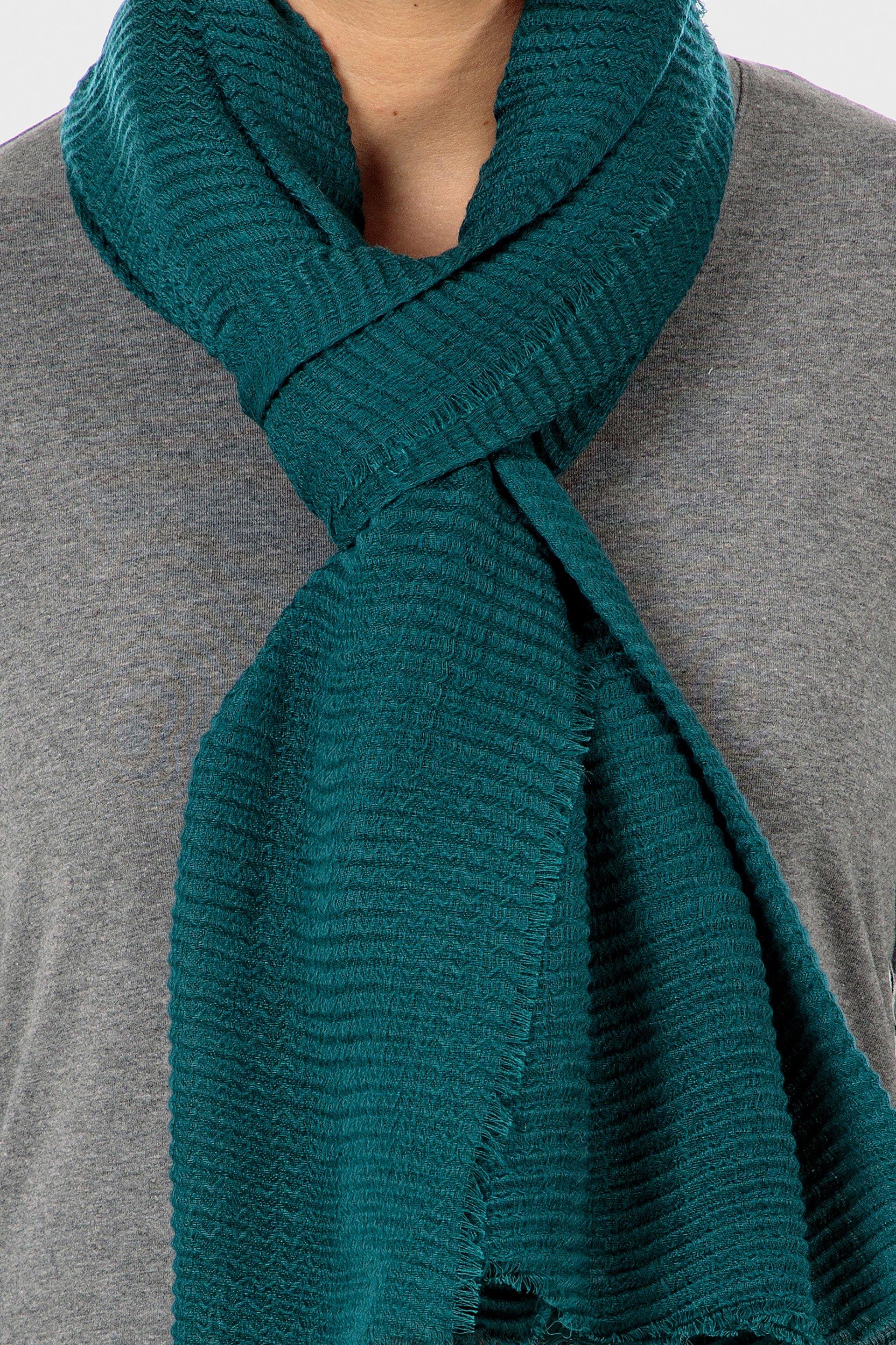 Green Pleated Pashmina, Women, , large image number 1