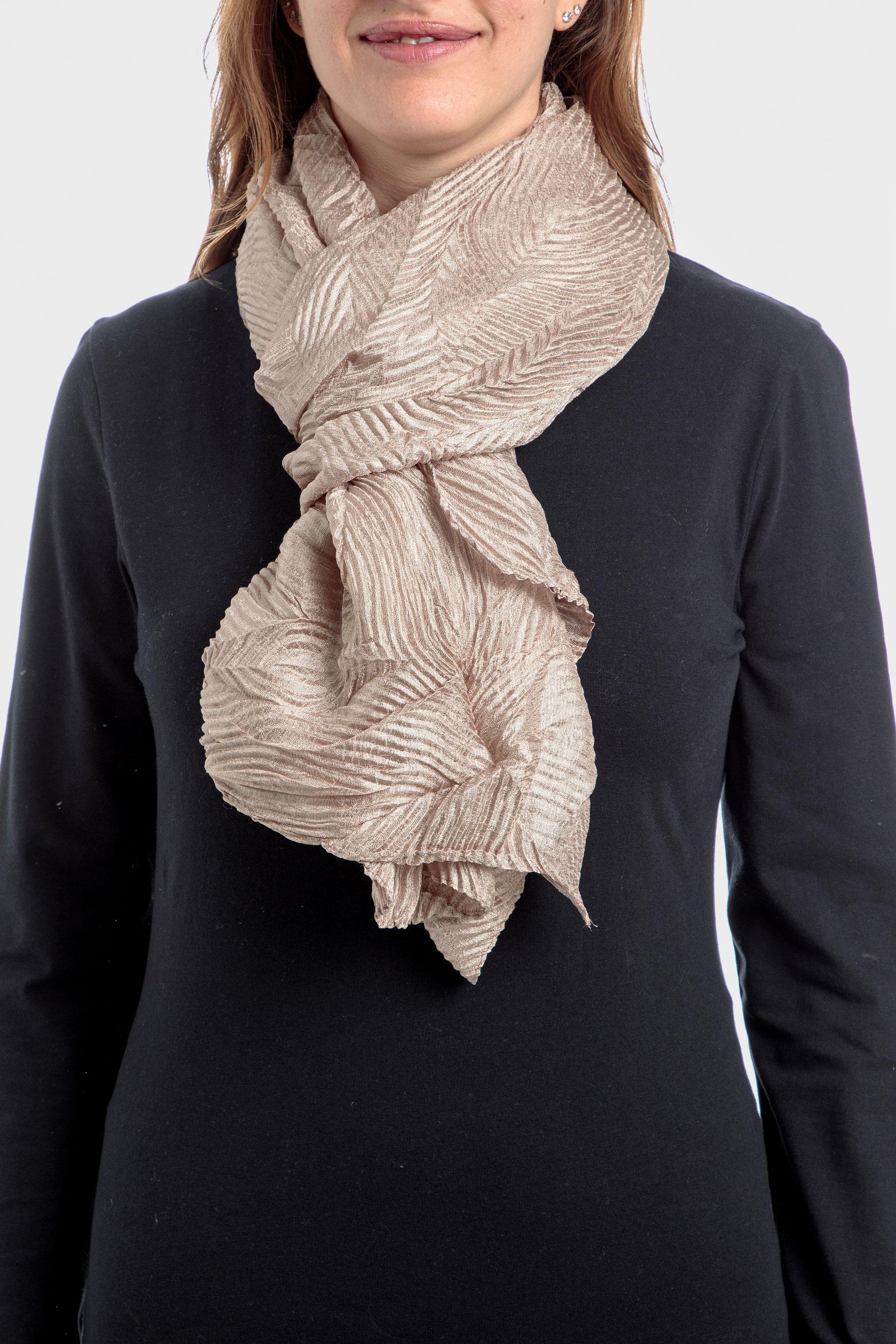 Pleated pashmina, , large image number 0