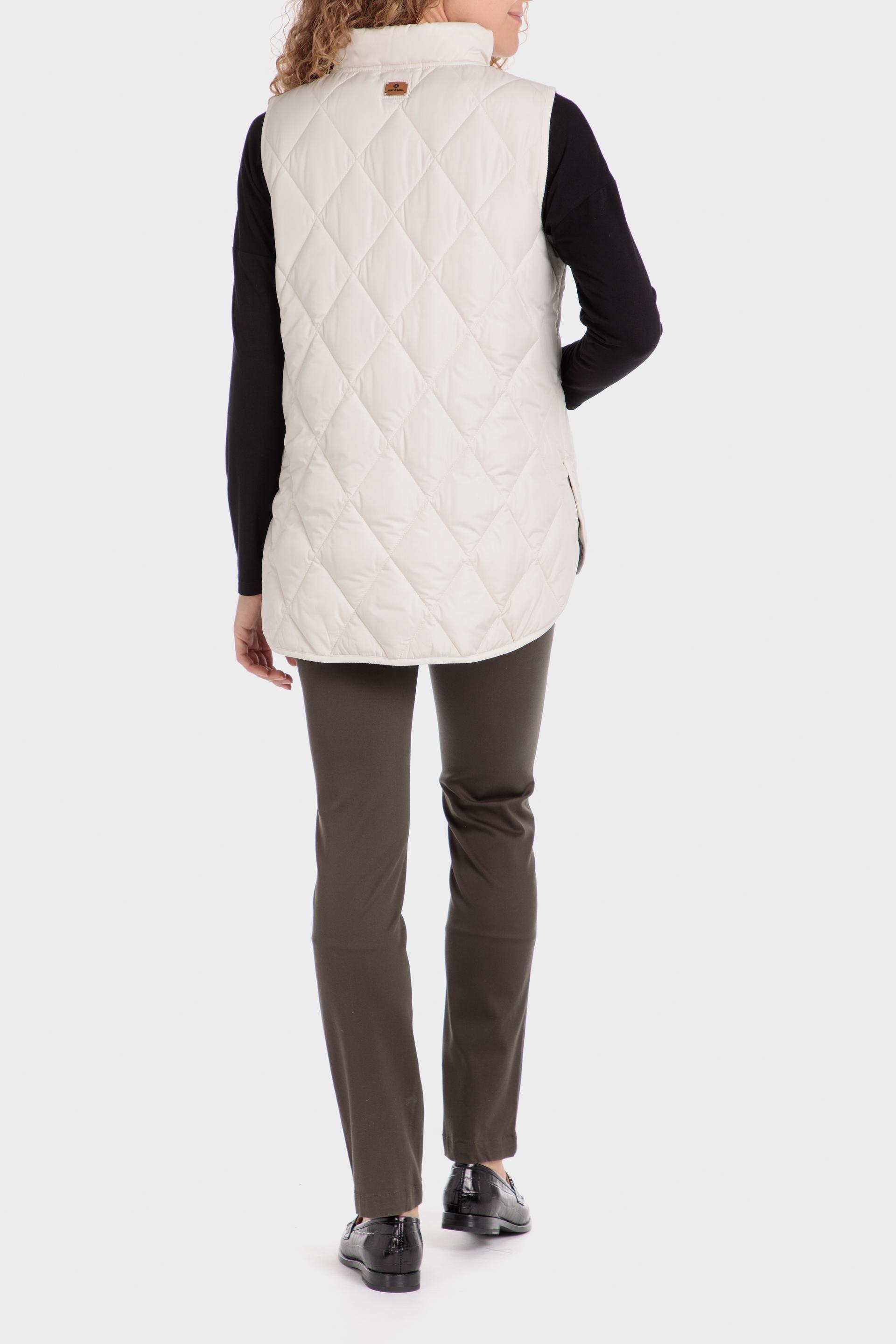 White Quilted Waistcoat, , large image number 3