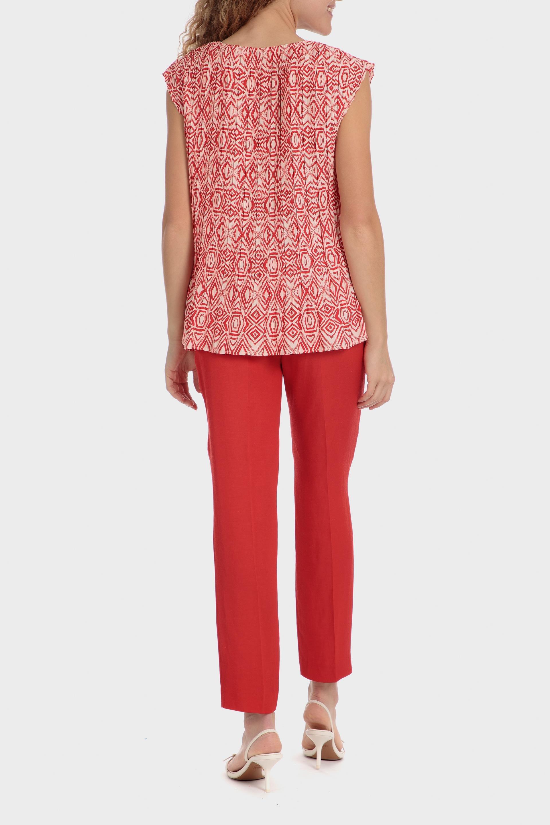 Red Pleated Printed Blouse, , large image number 3