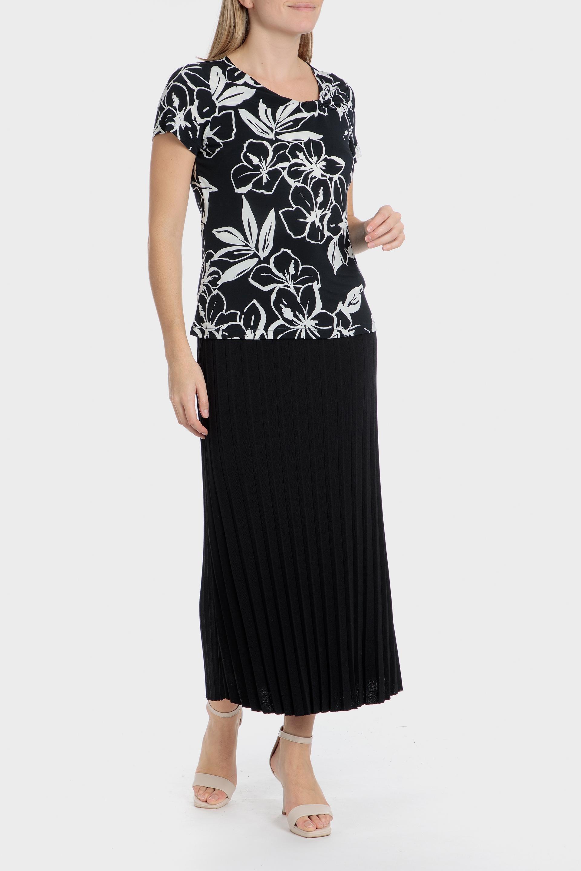 Black Plain Pleated Midi Skirt, , large image number 2