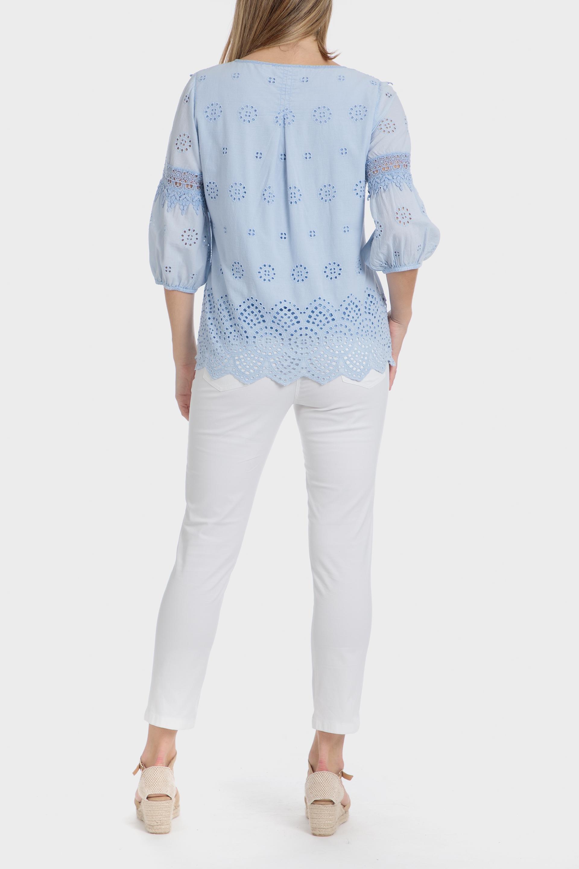 White Plain Casual Cropped Trousers, , large image number 3