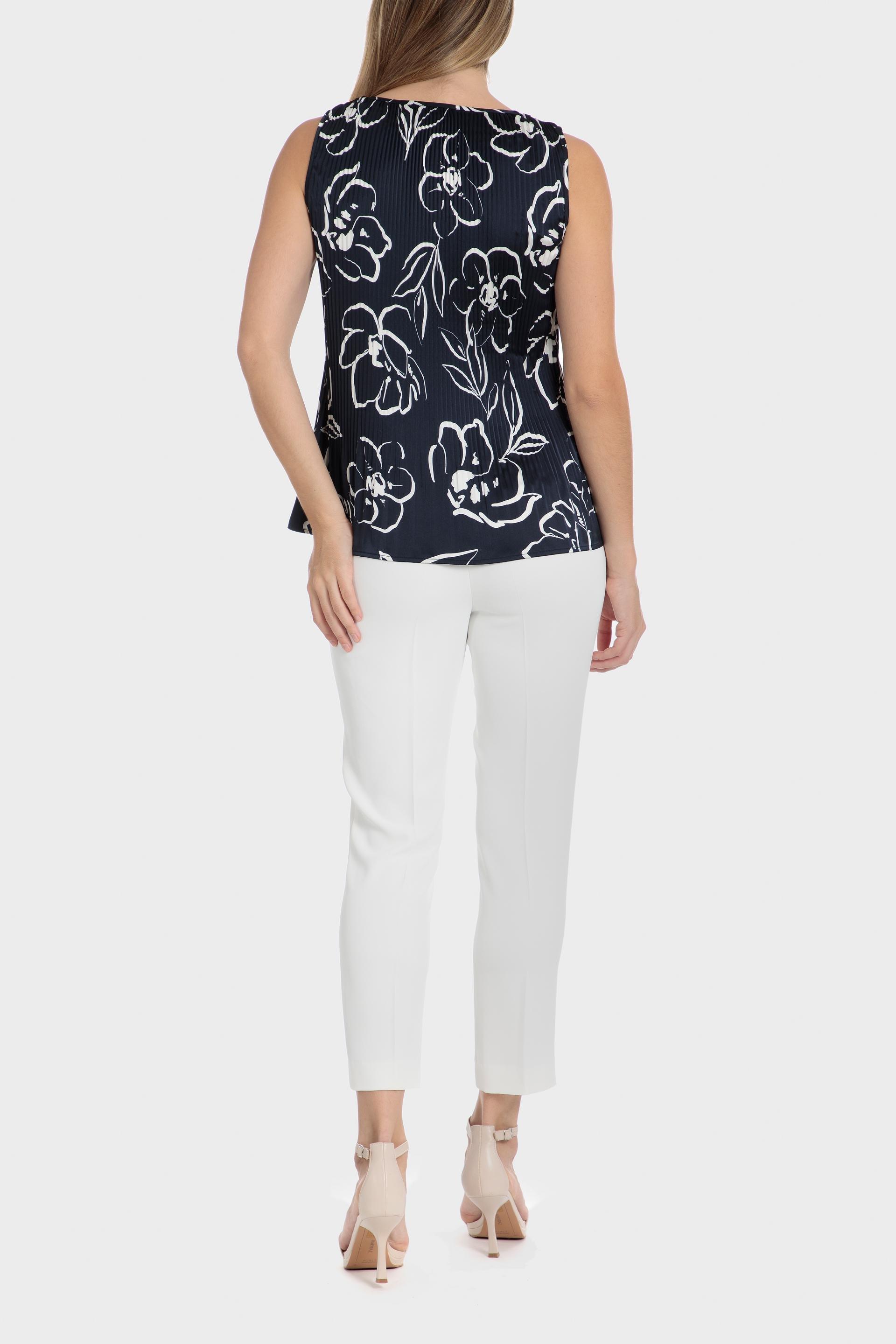 Navy Floral Pleated Top, , large image number 3