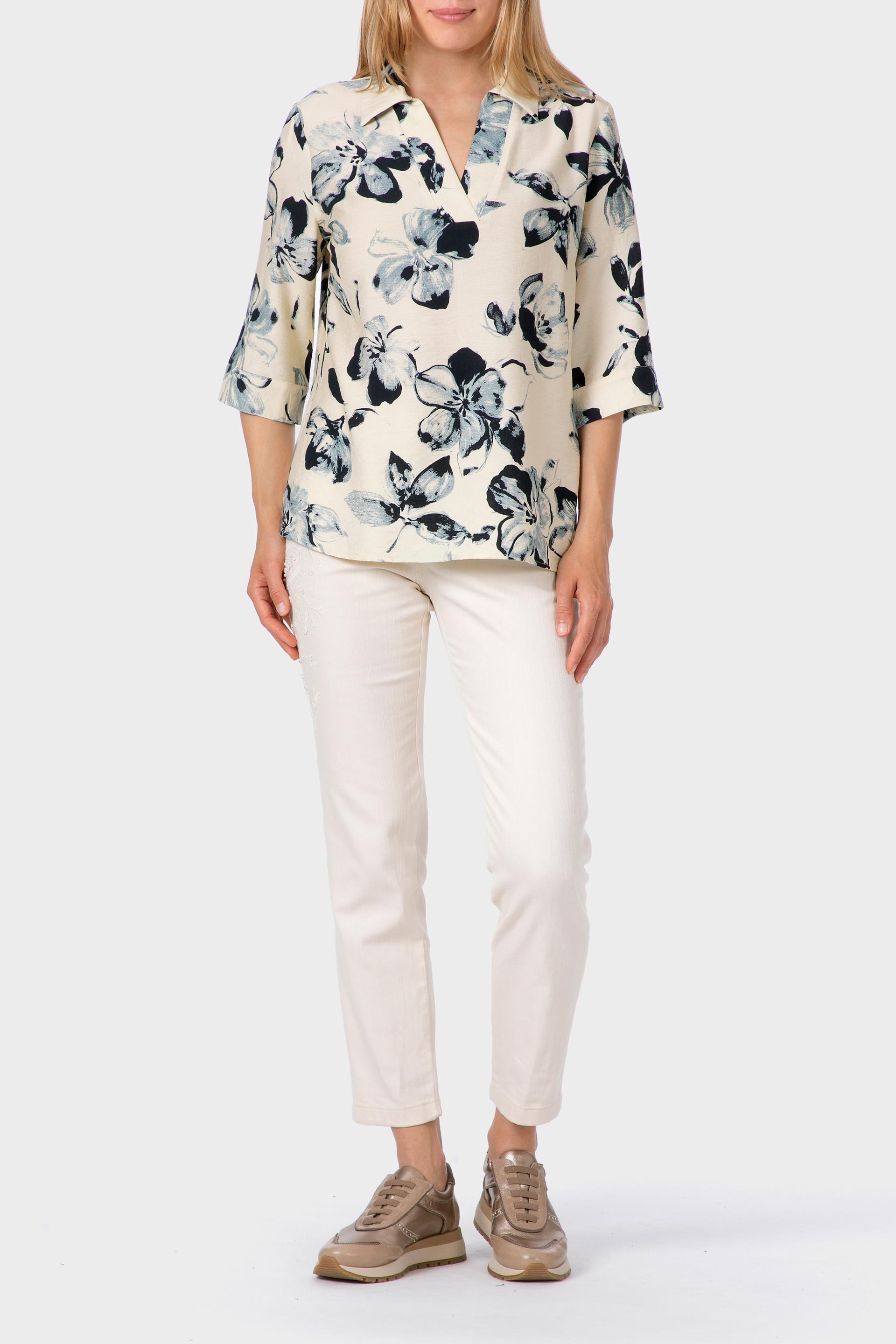 White Embroidered Trousers, Beige Wax, medium