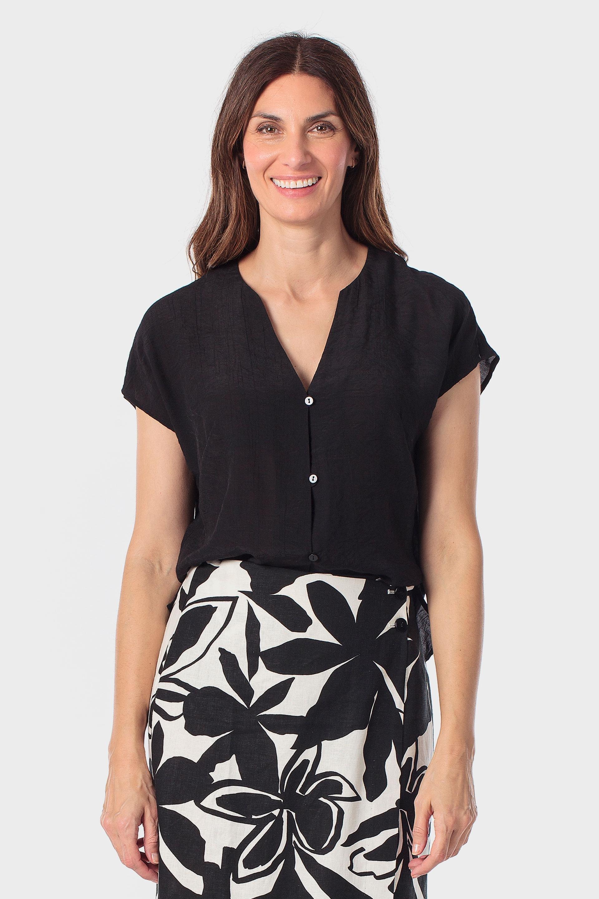 Black Shirt, Black, large image number 0