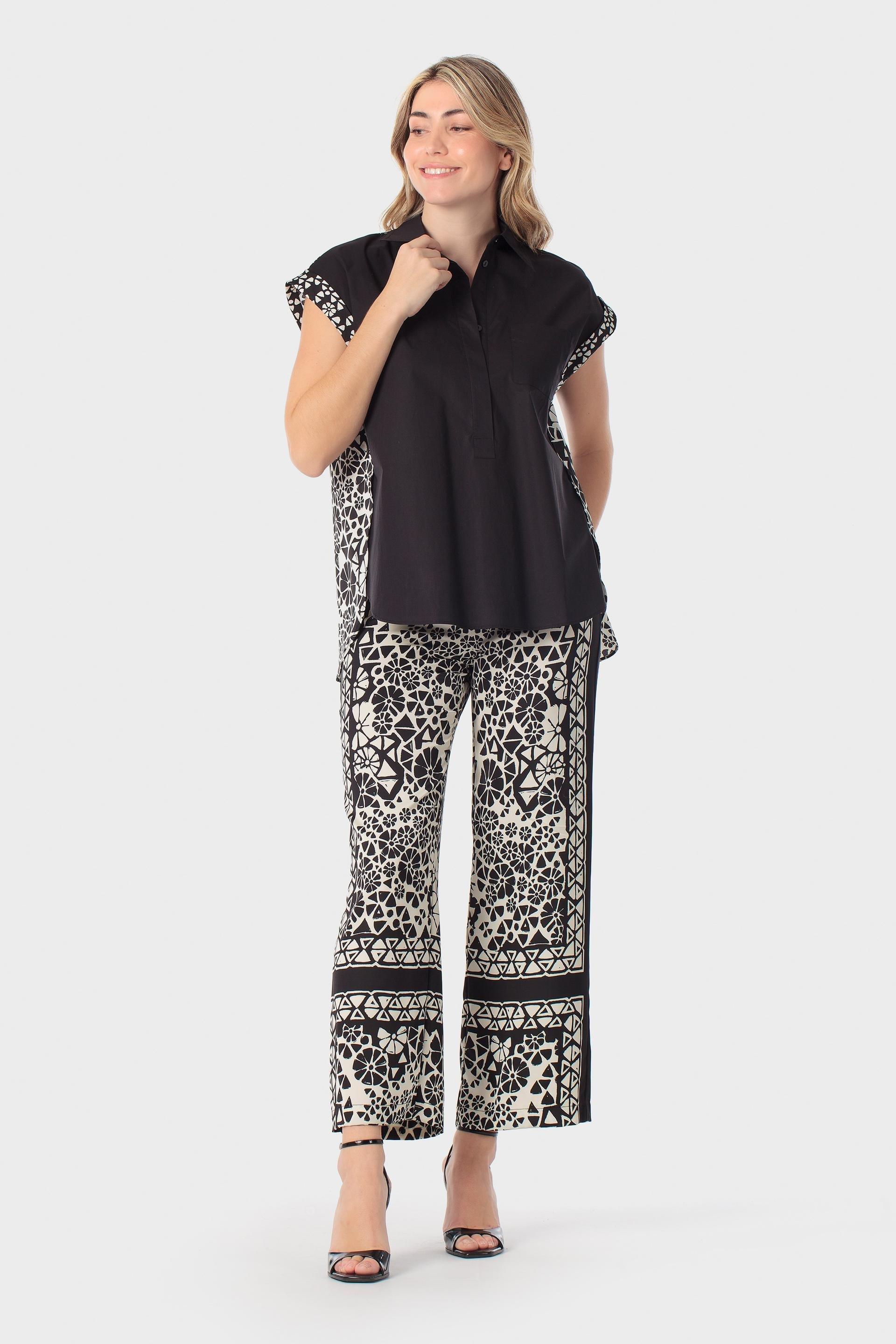 Contrast Panel High-Low Hem Blouse Black, Black, large image number 1