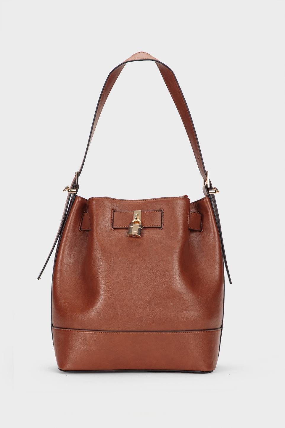 حقيبة بنية, Brown Syrup, medium