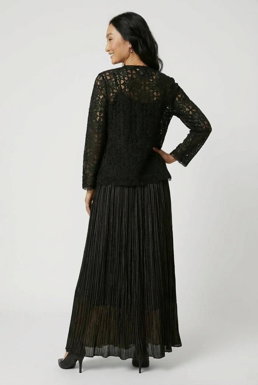 جاكيت أسود بتصميم خيالي, Black, medium