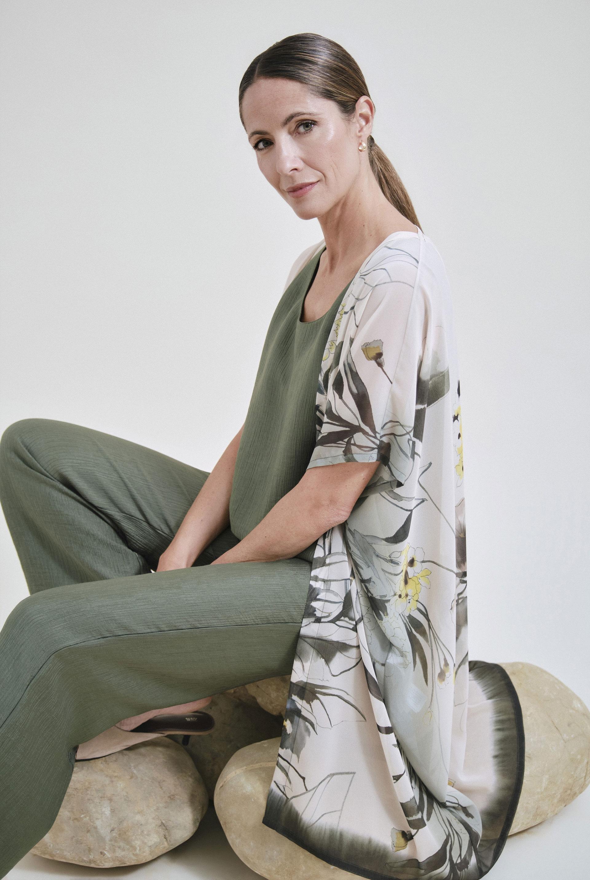 Printed Semi-Sheer Kimono Green, Green Forest, large image number 0