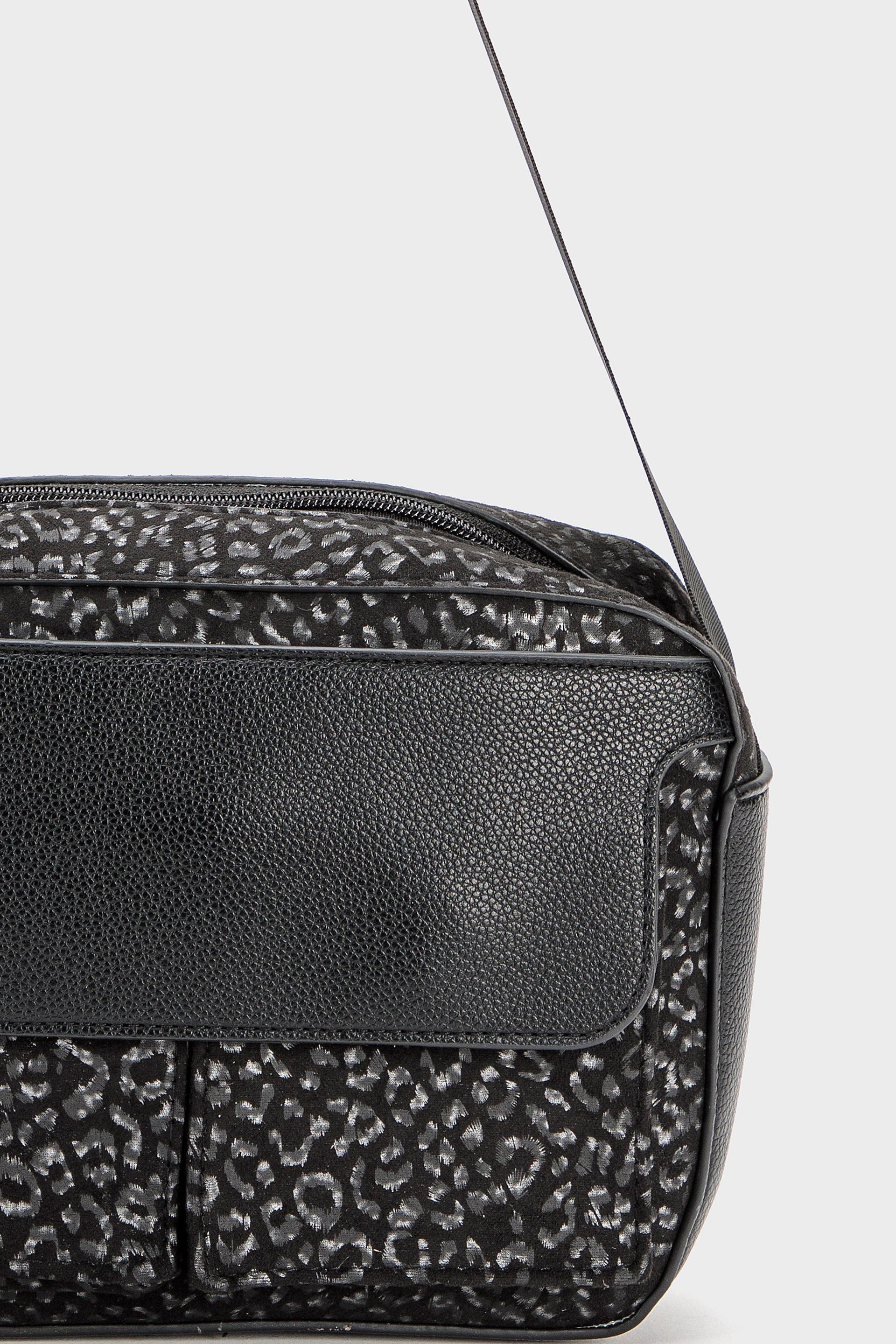 Black Animal Print Leather Shoulder Bag, , large image number 1