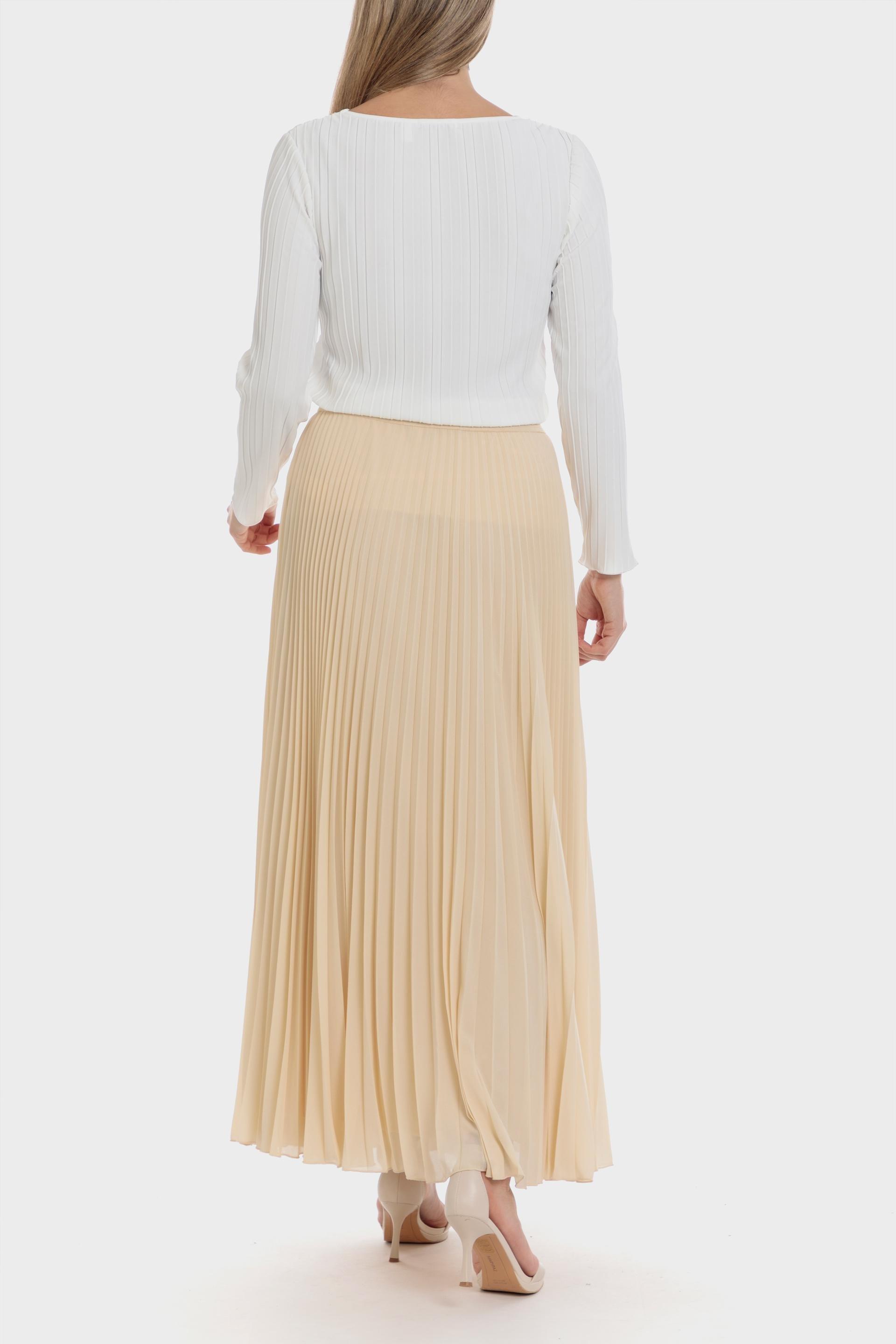 Punt Roma - Beige Long Pleated Skirt