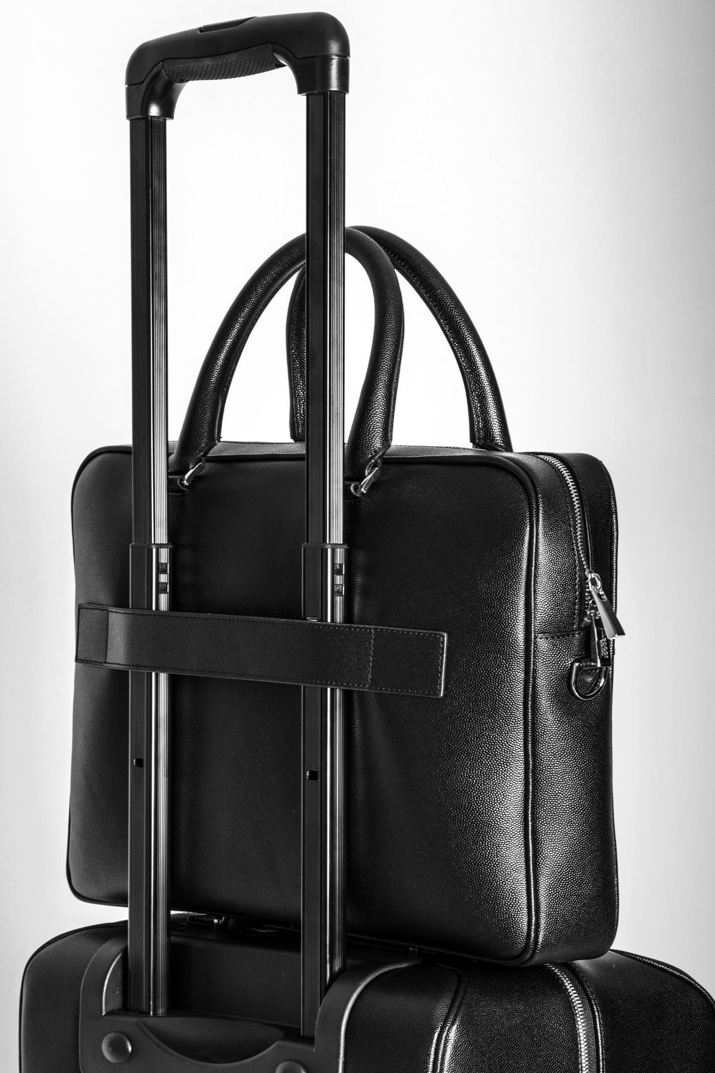Black Caviar Leather Briefcase, Black, large image number 7