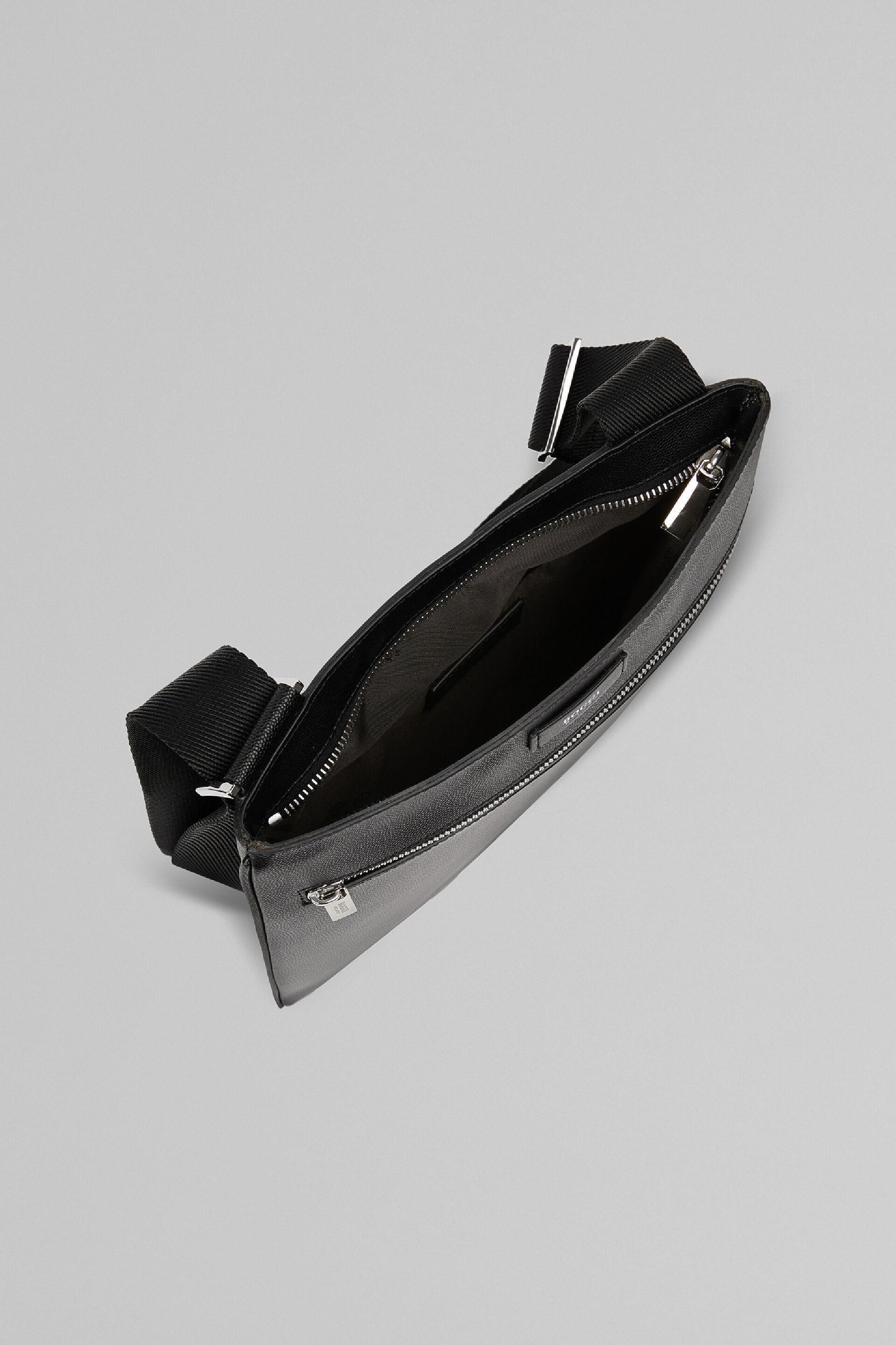 Caviar Leather Shoulder Bag Black, , large image number 9