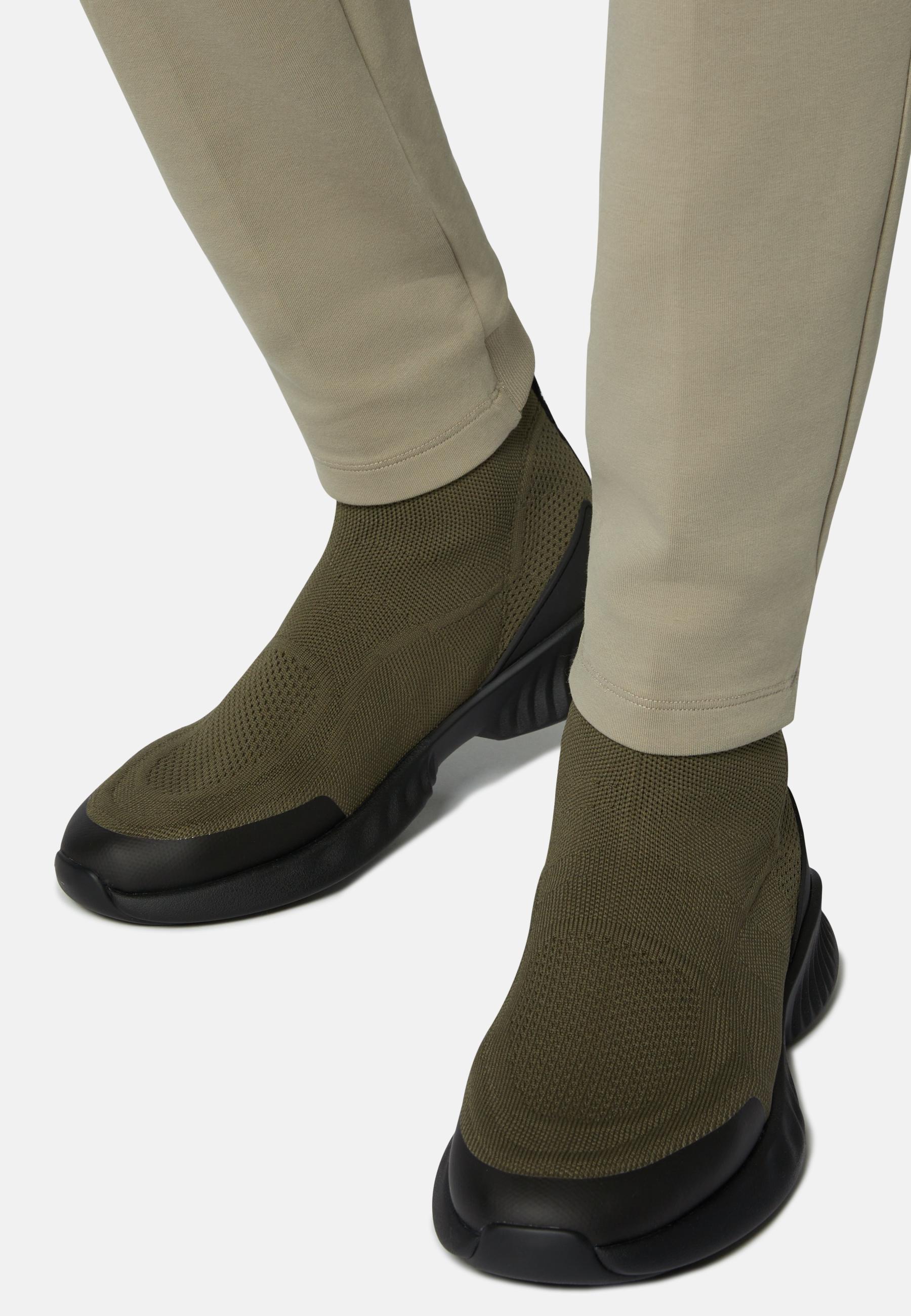 Recycled Yarn Willow Trainers Green, Military Green, medium