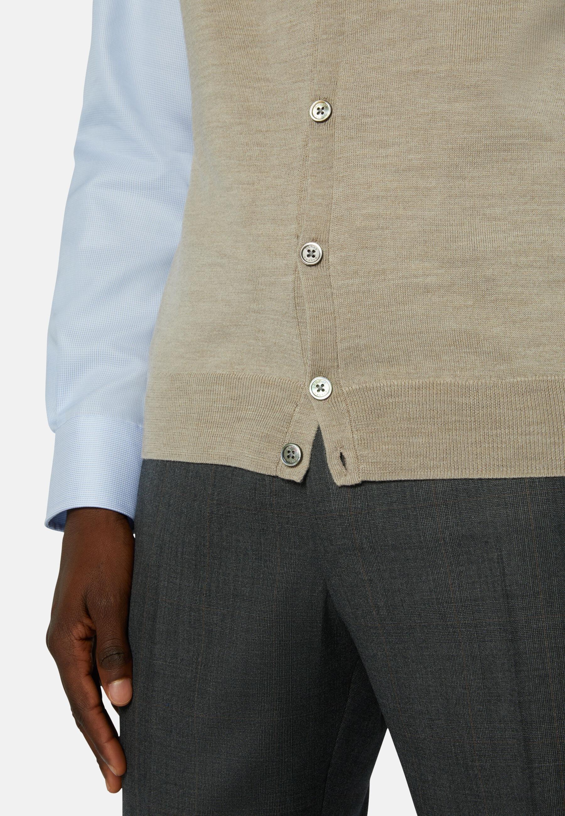 Knitted Waistcoat in Merino Wool, Sand, Sand, large image number 5