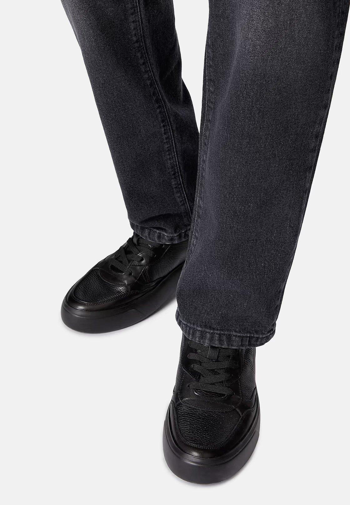 Black Solid Low Tops Trainers, , large image number 0