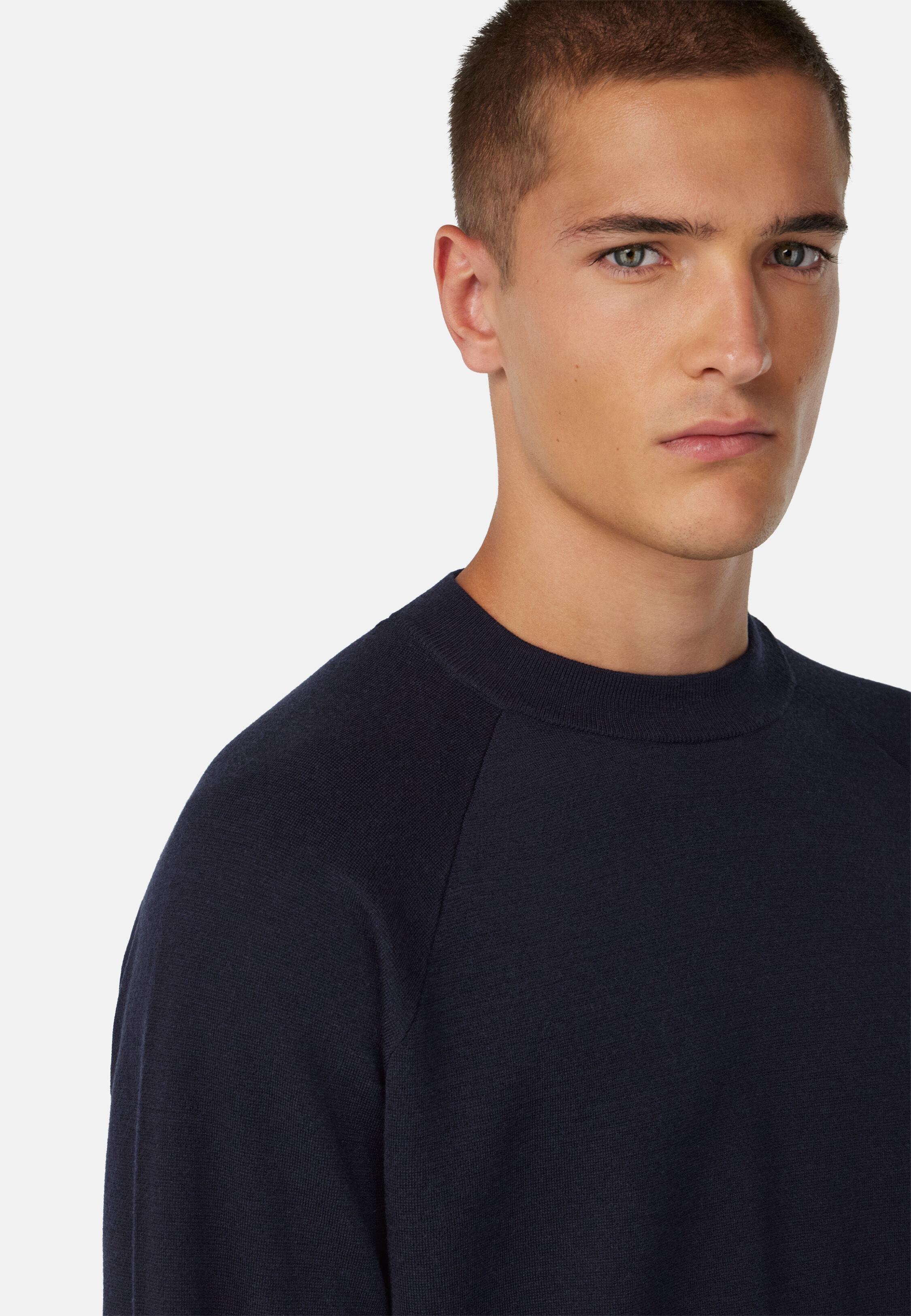 Crew Neck Jumper in Superfine Wool Blue, 3901_NAVY, medium
