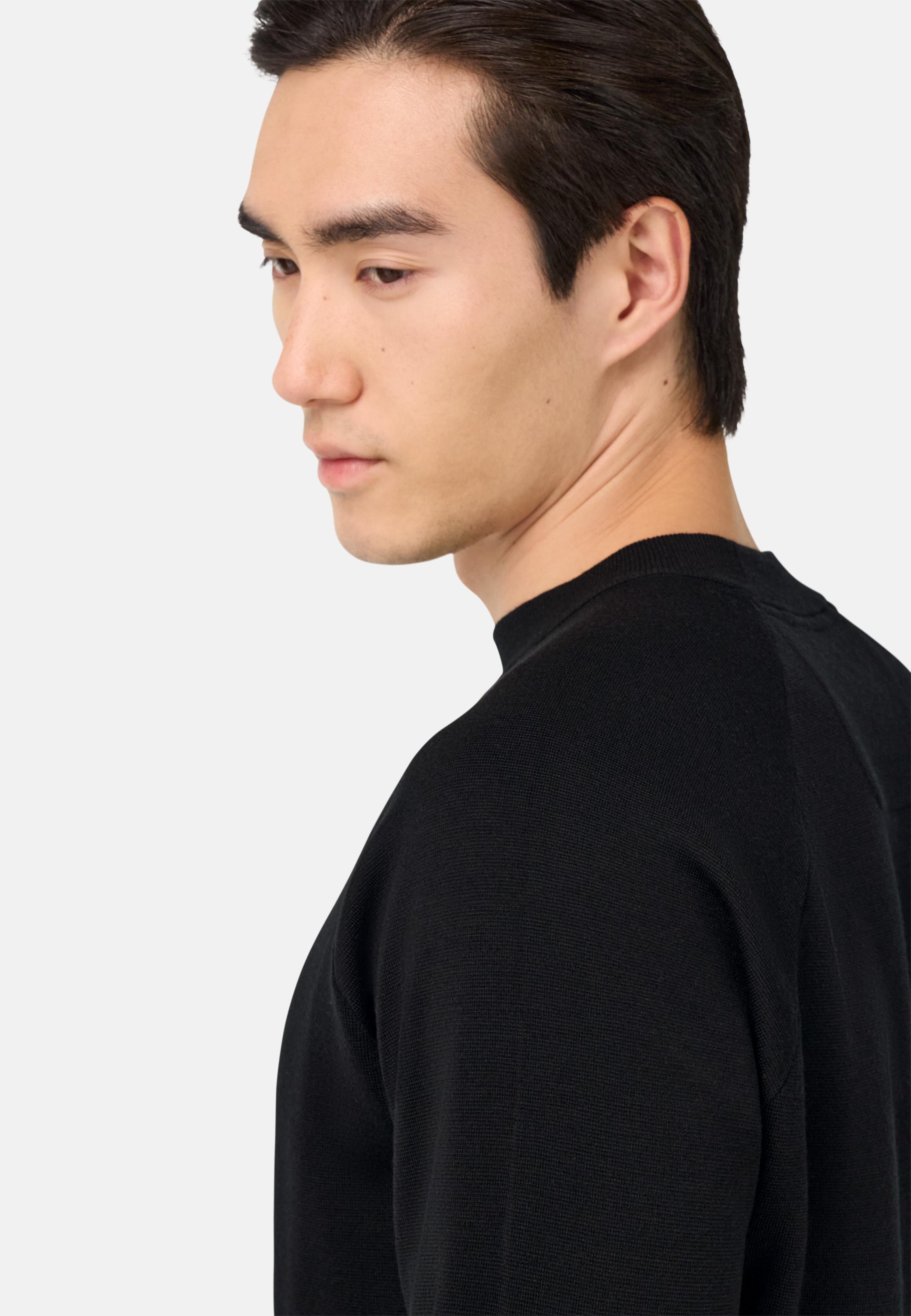 Crew Neck Jumper in Superfine Wool Black, Black, medium