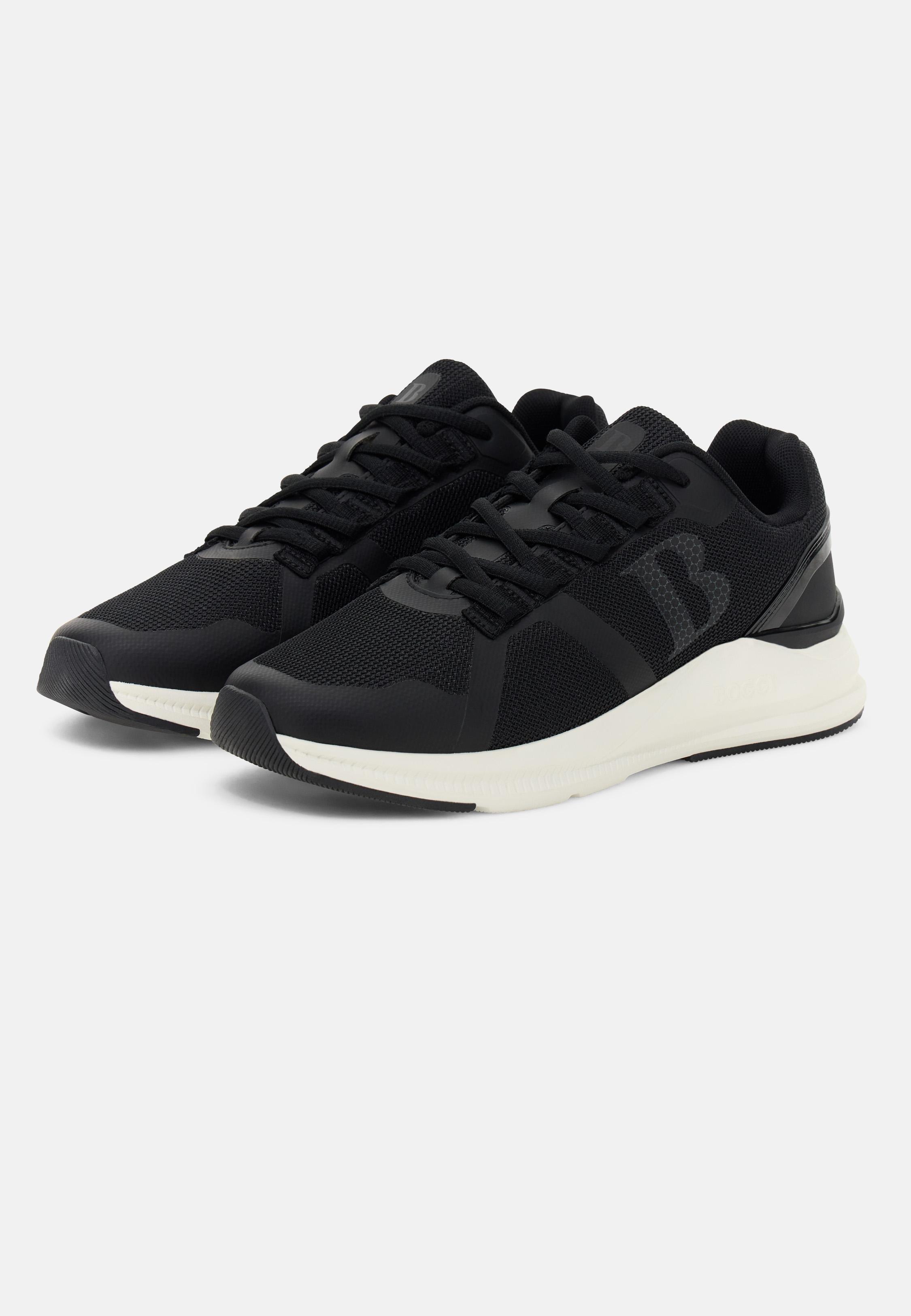 Thunder Trainers in Technical Fabric Black, Black, medium