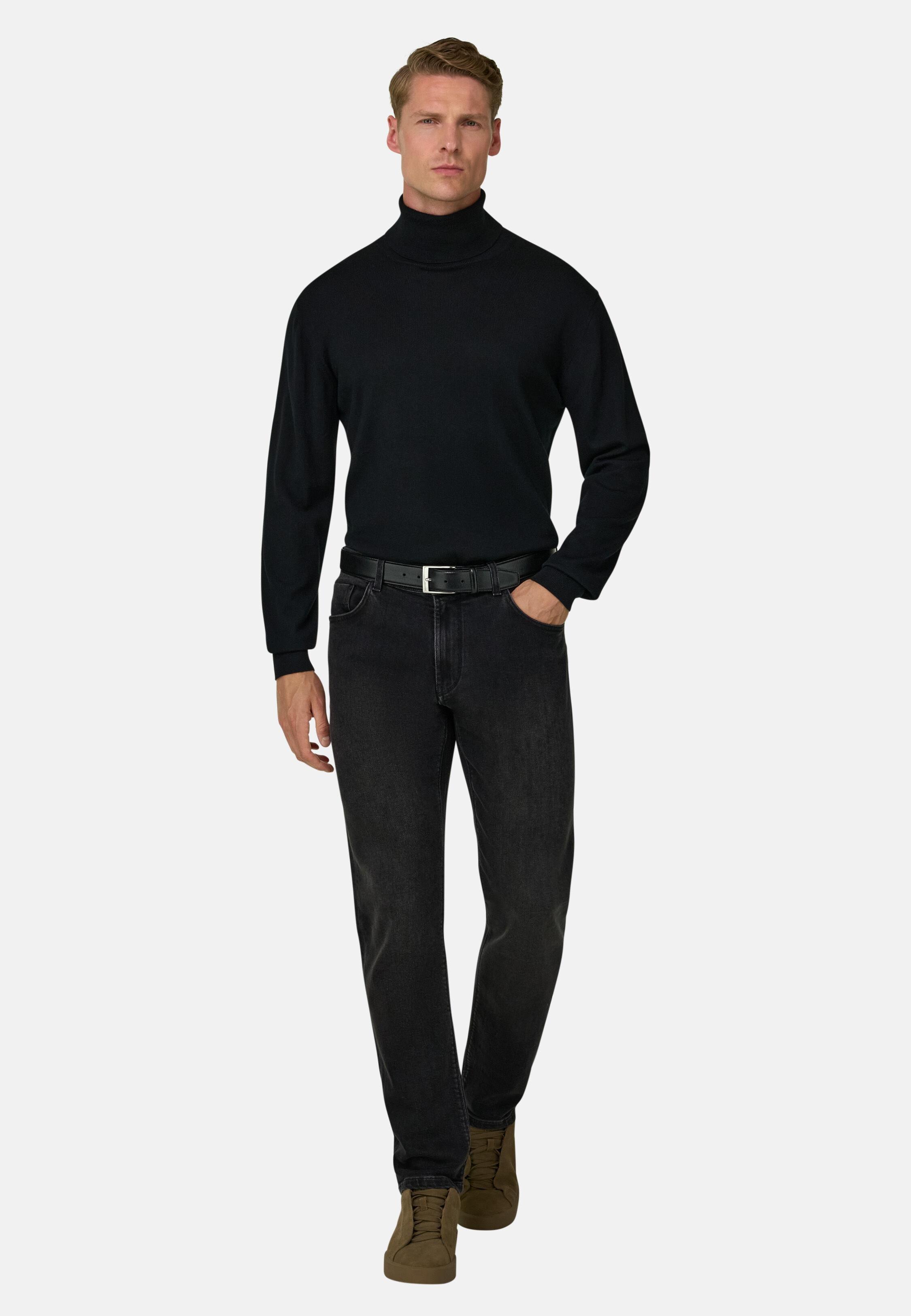 Turtleneck Jumper in Extrafine Merino Wool Black, Black, medium