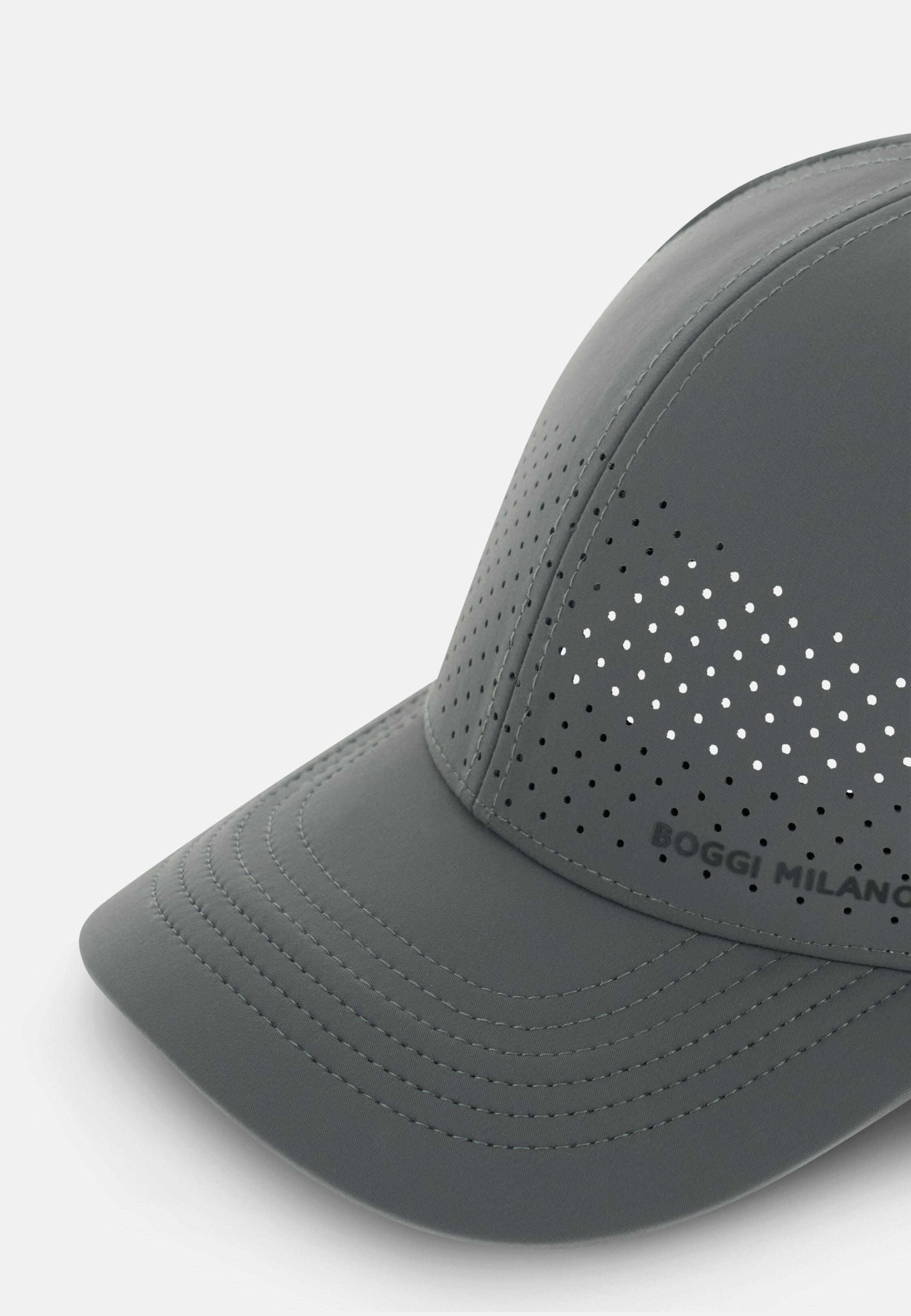 Peaked Cap in Technical Fabric Military Green, Military Green, medium