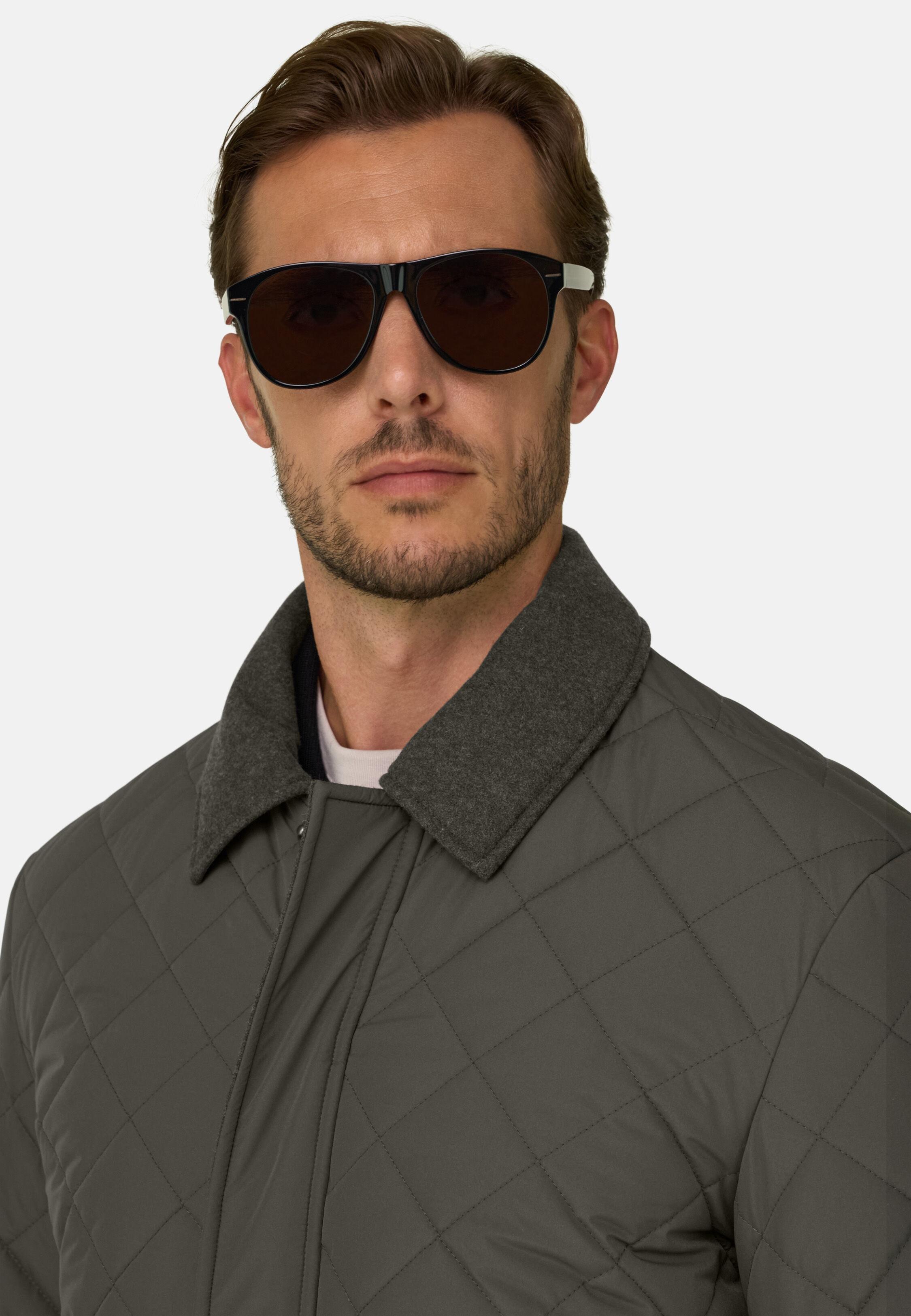 Peacoat Padded in Technical Fabric Military Green, Military Green, large image number 1