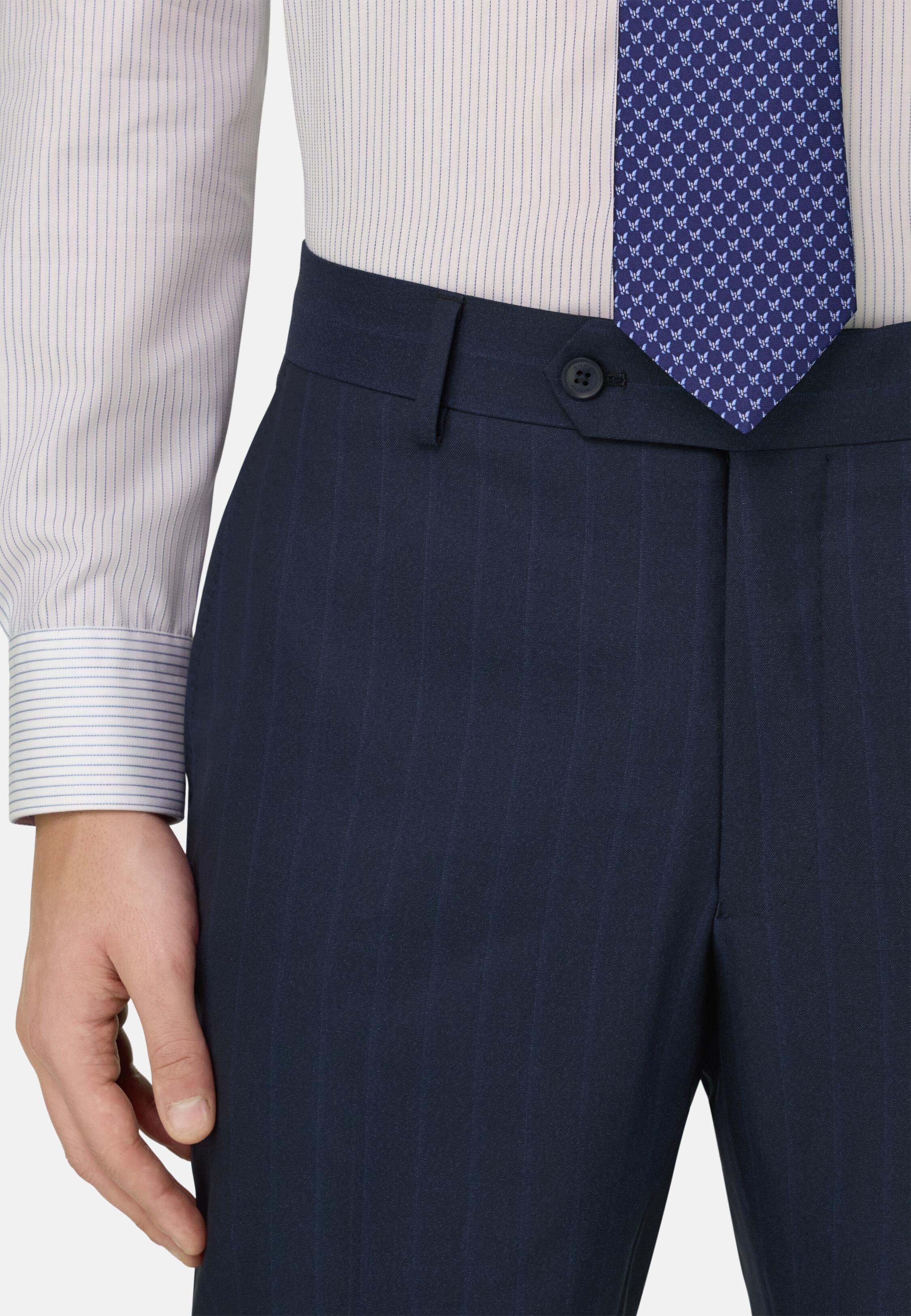 Pinstripe Suit In Wool And Silk Navy, 3901_NAVY, large image number 3