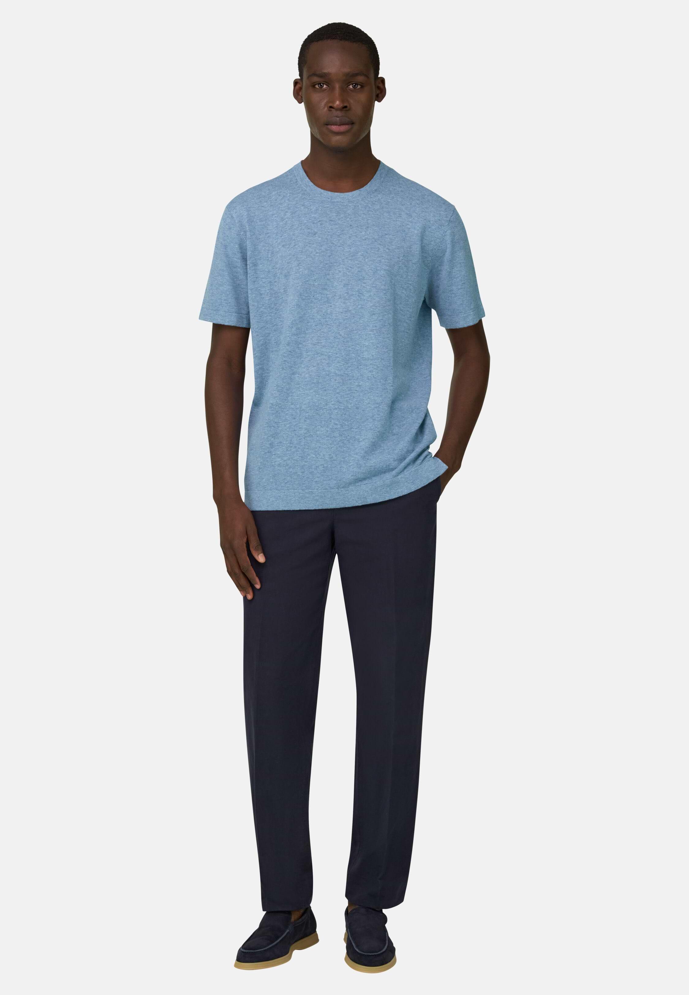 Knitted T-Shirt in Linen and Cotton Light Blue, Light Blue, large image number 4