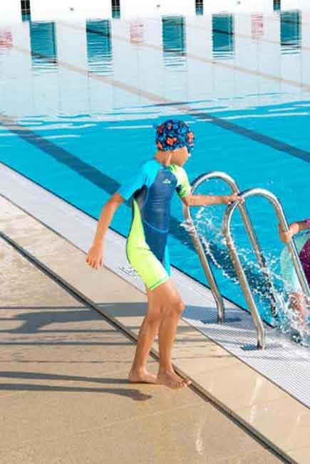 6-7Y  Boys Swimming Wetsuit Shorty 100 Kloupi, Blue, , large image number 4