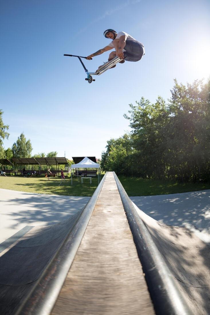 Unique Size  MF3.6 V5 Freestyle Scooter - Neochrome, Black, No Color, large image number 8