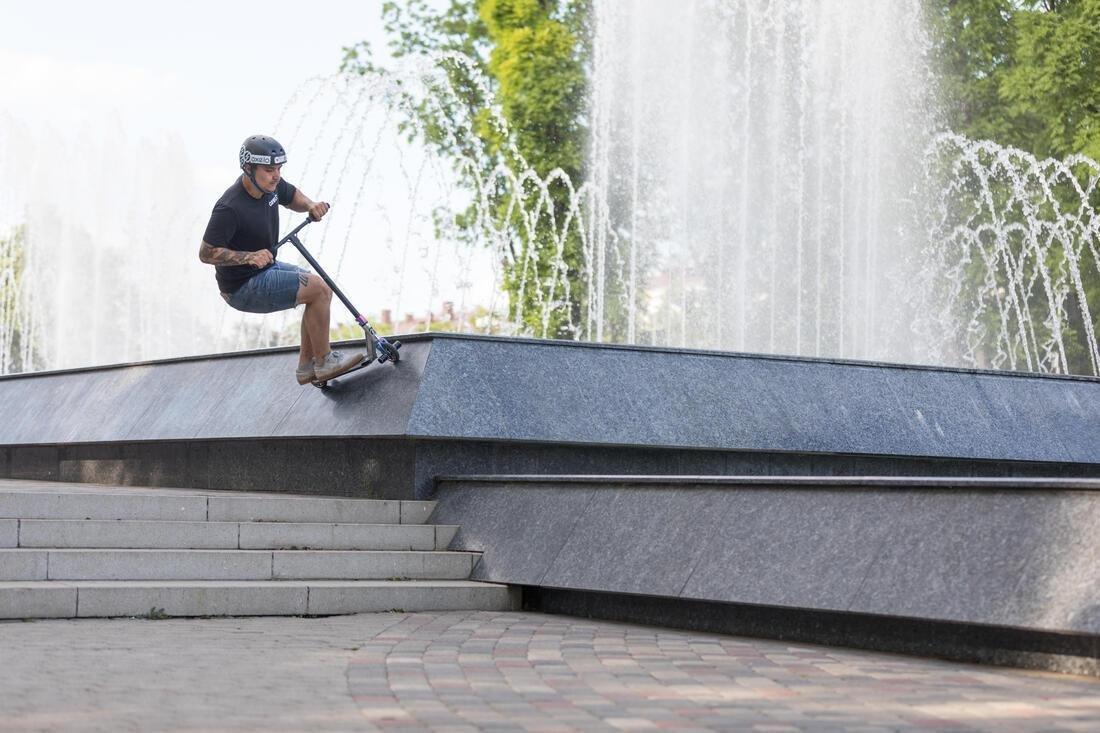 Unique Size  MF3.6 V5 Freestyle Scooter - Neochrome, Black, No Color, large image number 9