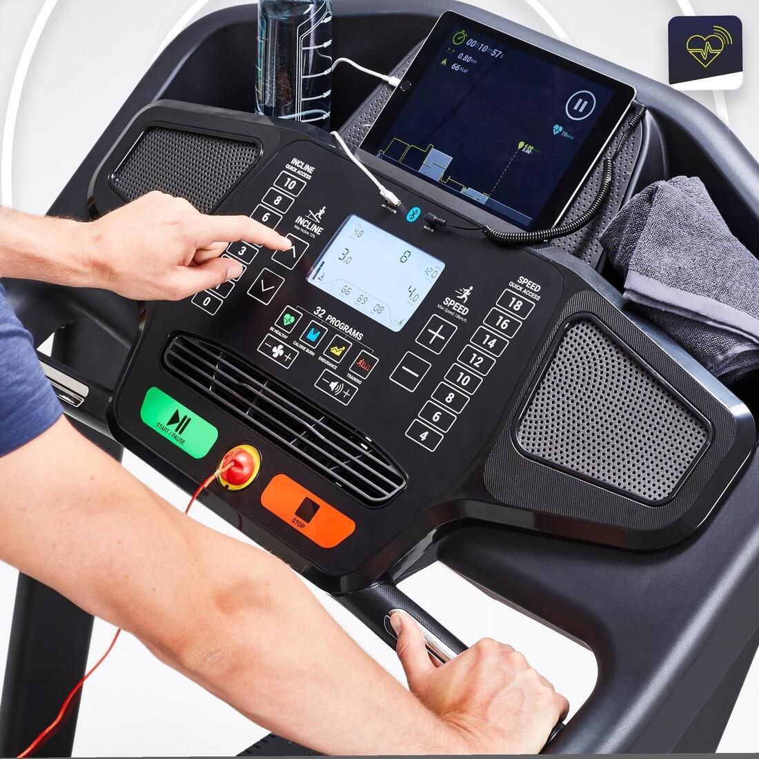 T900A Treadmill, No Color, large image number 5