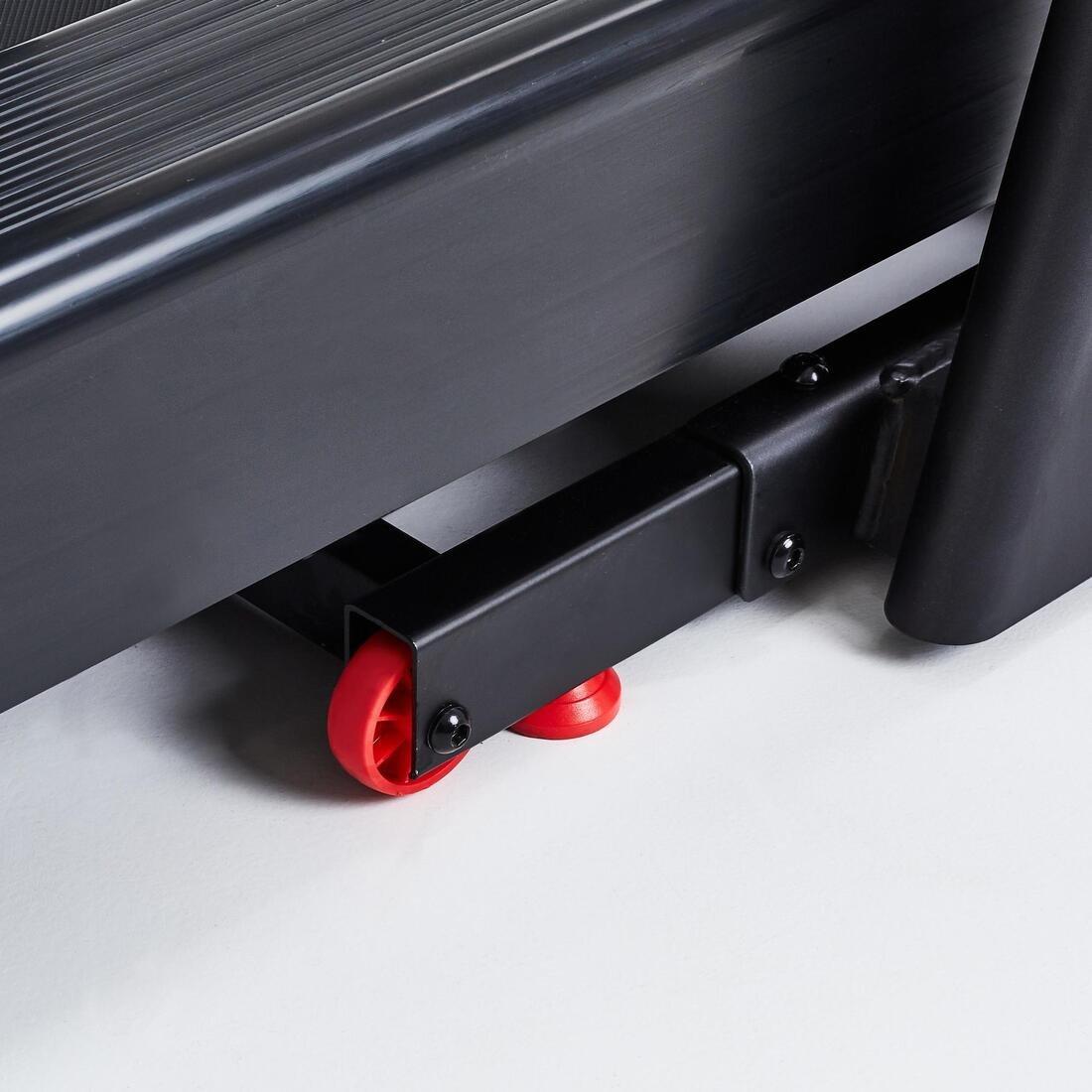 T900A Treadmill, No Color, large image number 7