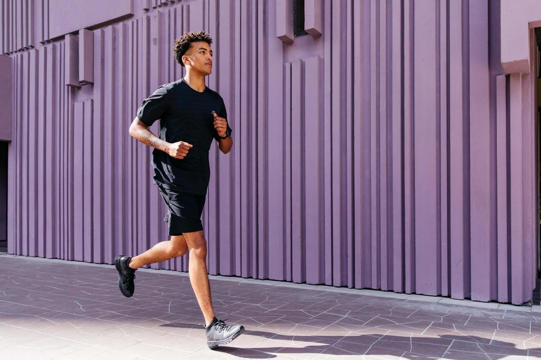 Small  Kalenji Dry+ Feel  Loose-Fitting Breathable Running T-Shirt, Dark Blue, , large image number 11